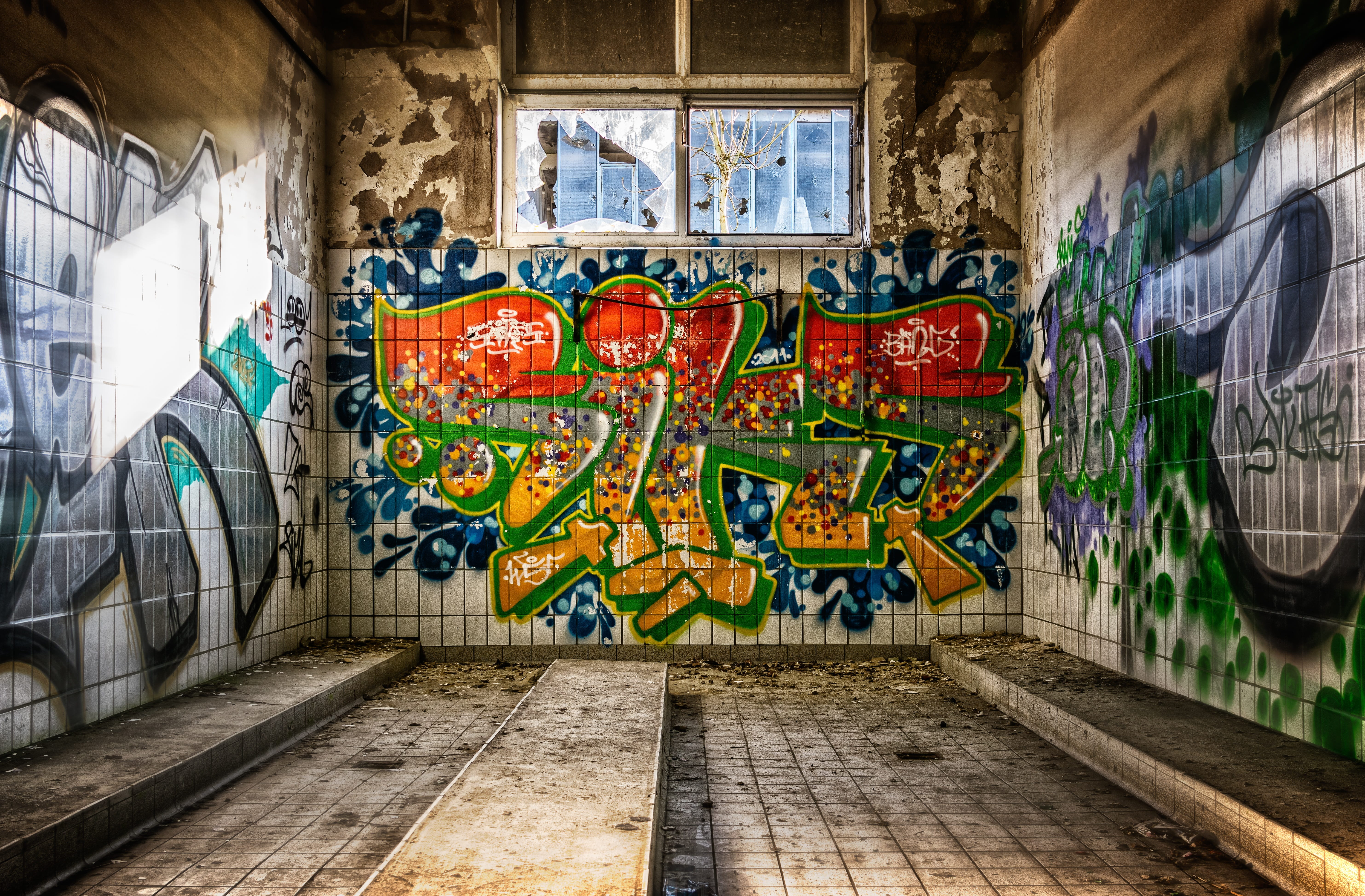 old, indoors, flooring, built structure, wall - building feature, no people, representation, architecture, mural, text, room, graffiti, pforphoto, empty, HD Wallpaper