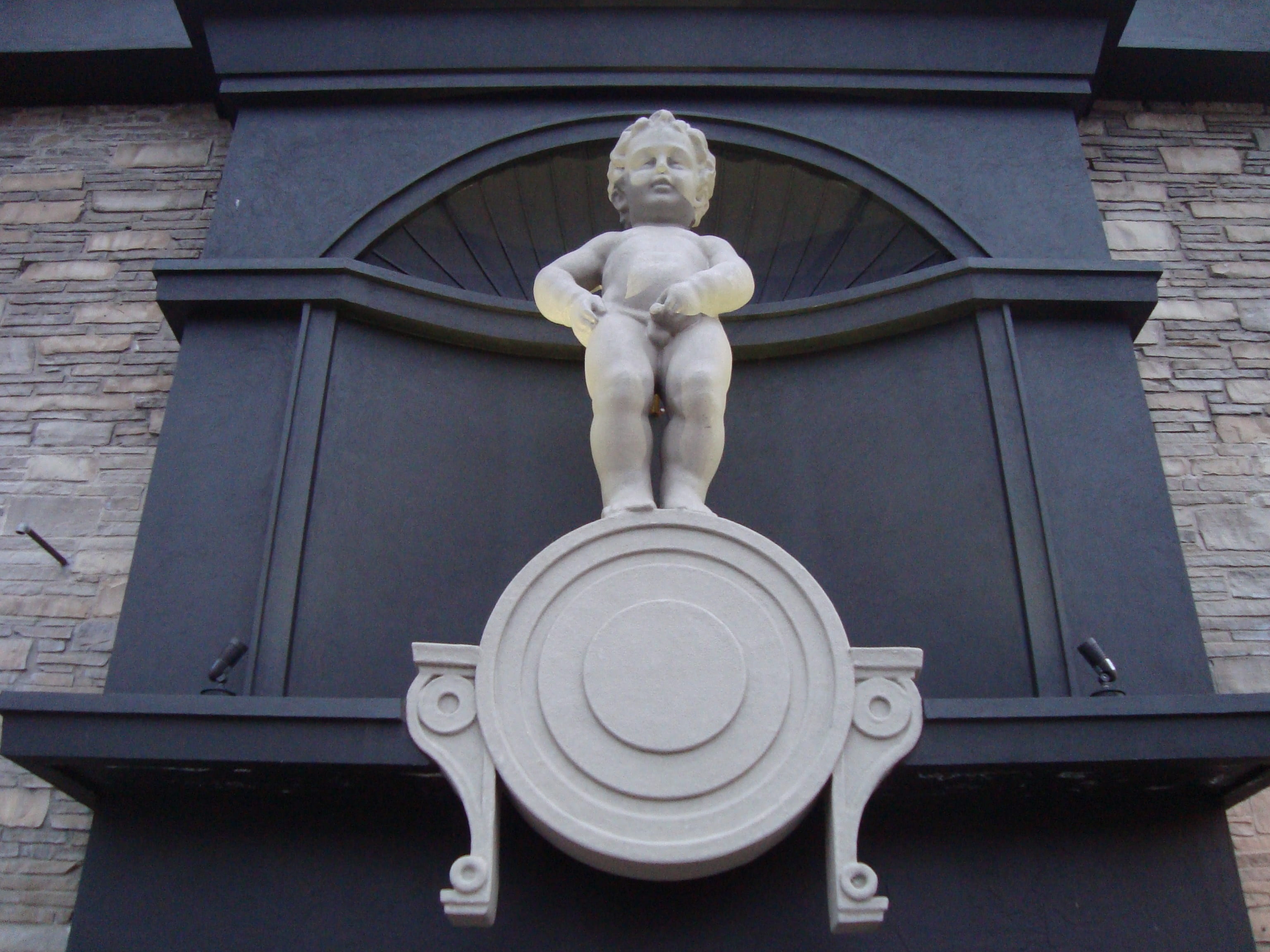 child, built structure, art and craft, sculpture, statue, angel, carving - craft product, fine art statue, urinating, architecture, history, female likeness, HD Wallpaper