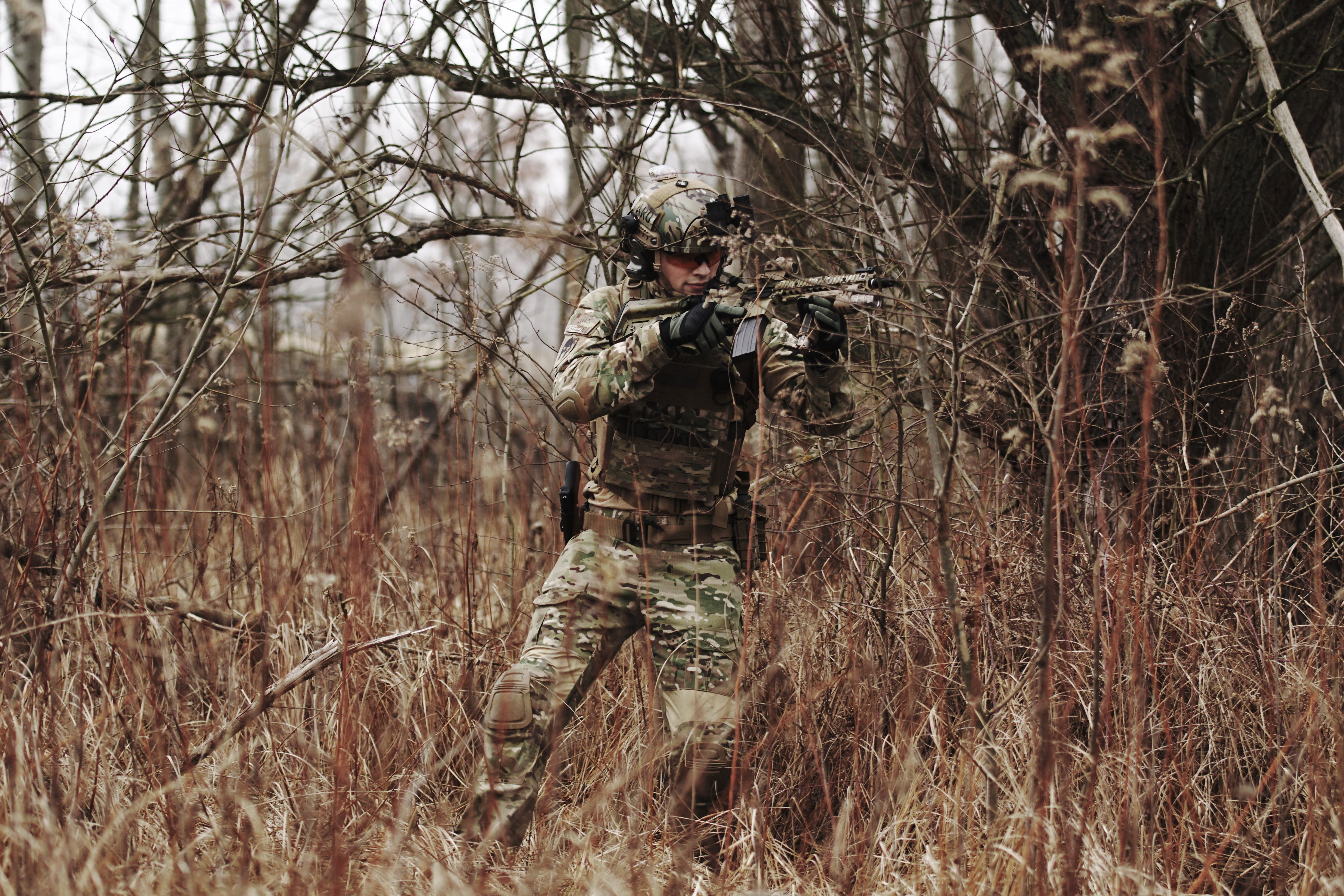 war, gun, tree, 5K, the army, government, team, land, tactical, airsoft, replica, shop, weapon, replica airsoft, tactics, nature, hobby, conflict, military uniform, HD Wallpaper