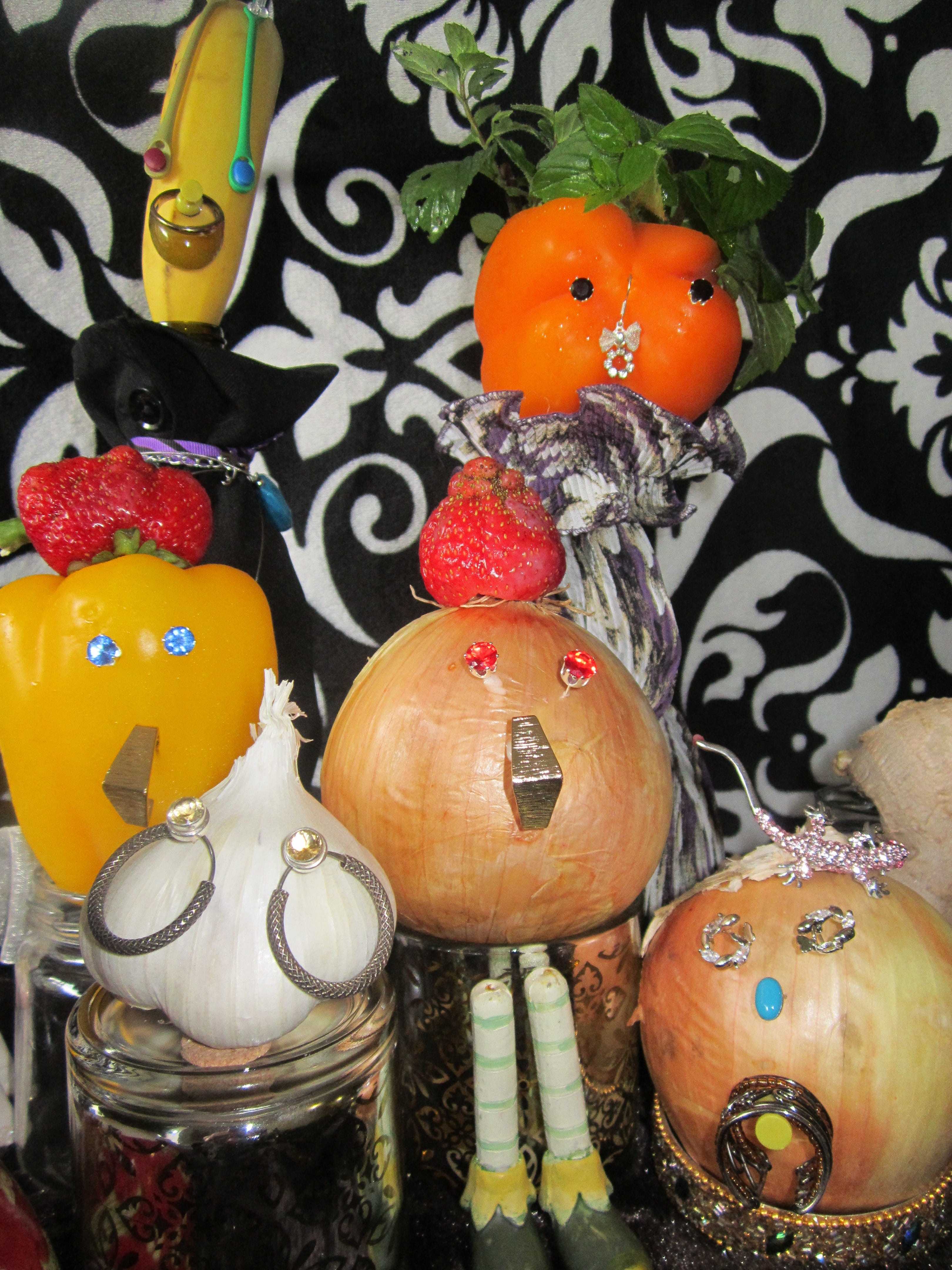 nutrition, choice, no people, representation, toy, holiday, organic, close-up, variation, indoors, emotion, food and drink, halloween, food, vegetable, Phone HD Wallpaper