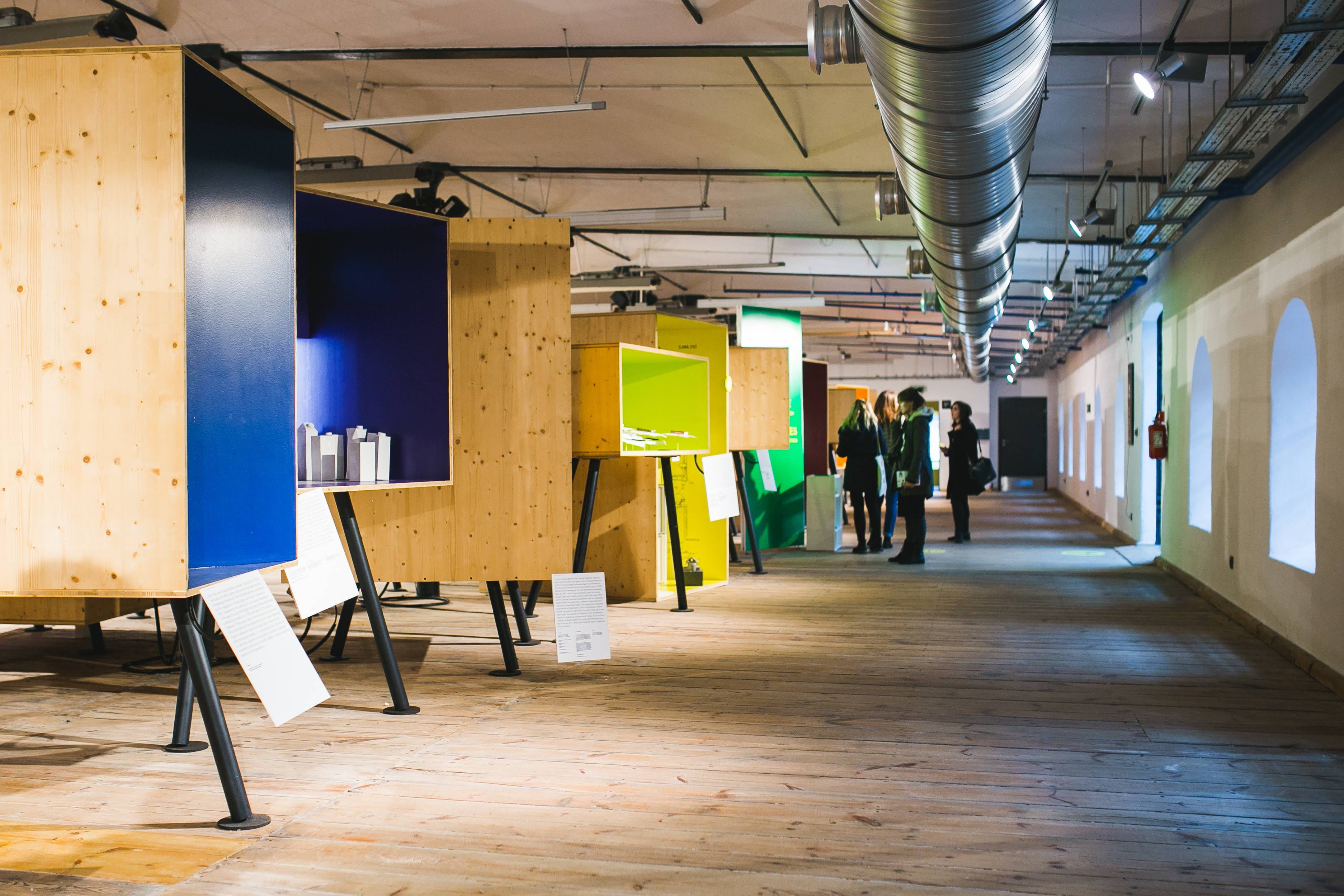 lifestyles, modern, casual clothing, men, business, seat, chair, no People, consumerism, architecture, group of people, industry, Lodz Design Week, women, HD Wallpaper