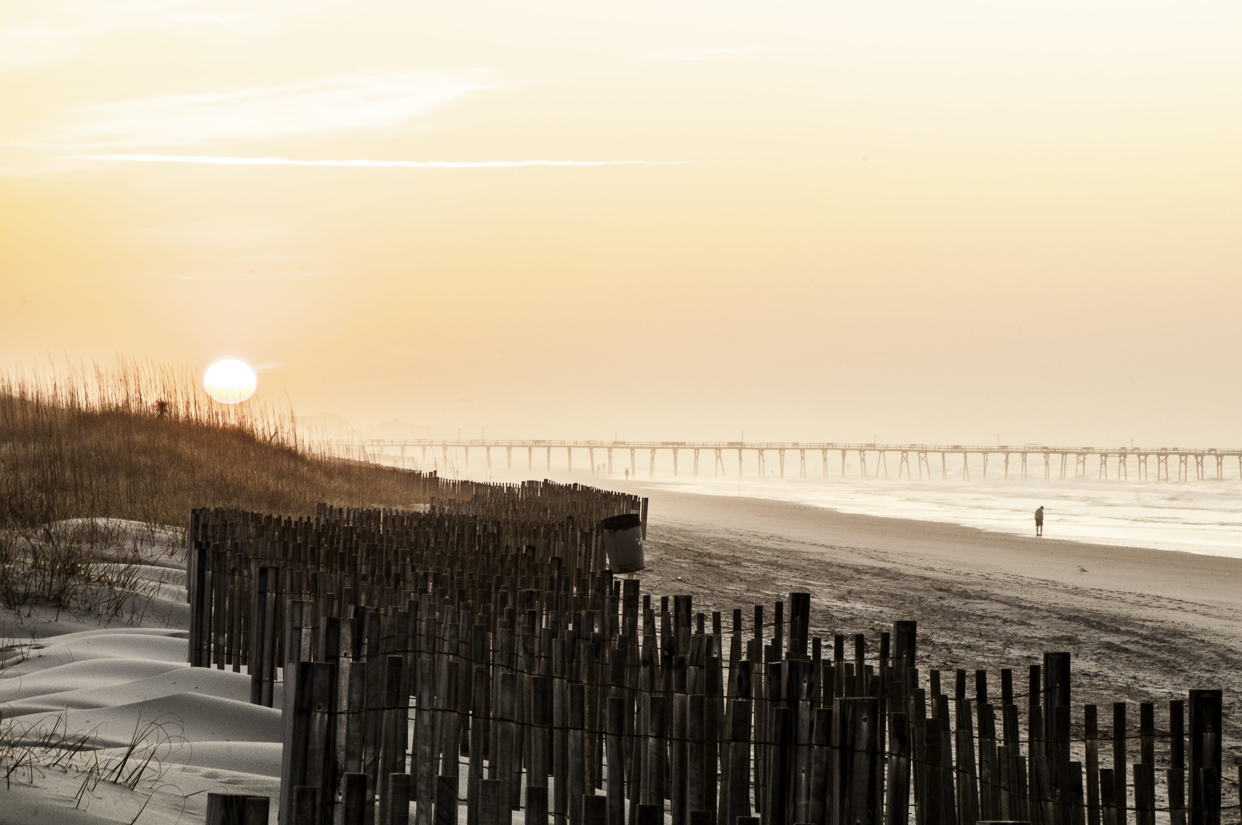 sunrise, united states, scenics - nature, built structure, no people, atlantic beach, architecture, land, post, 4K, sand, dunes, outdoors, nature, barrier, HD Wallpaper