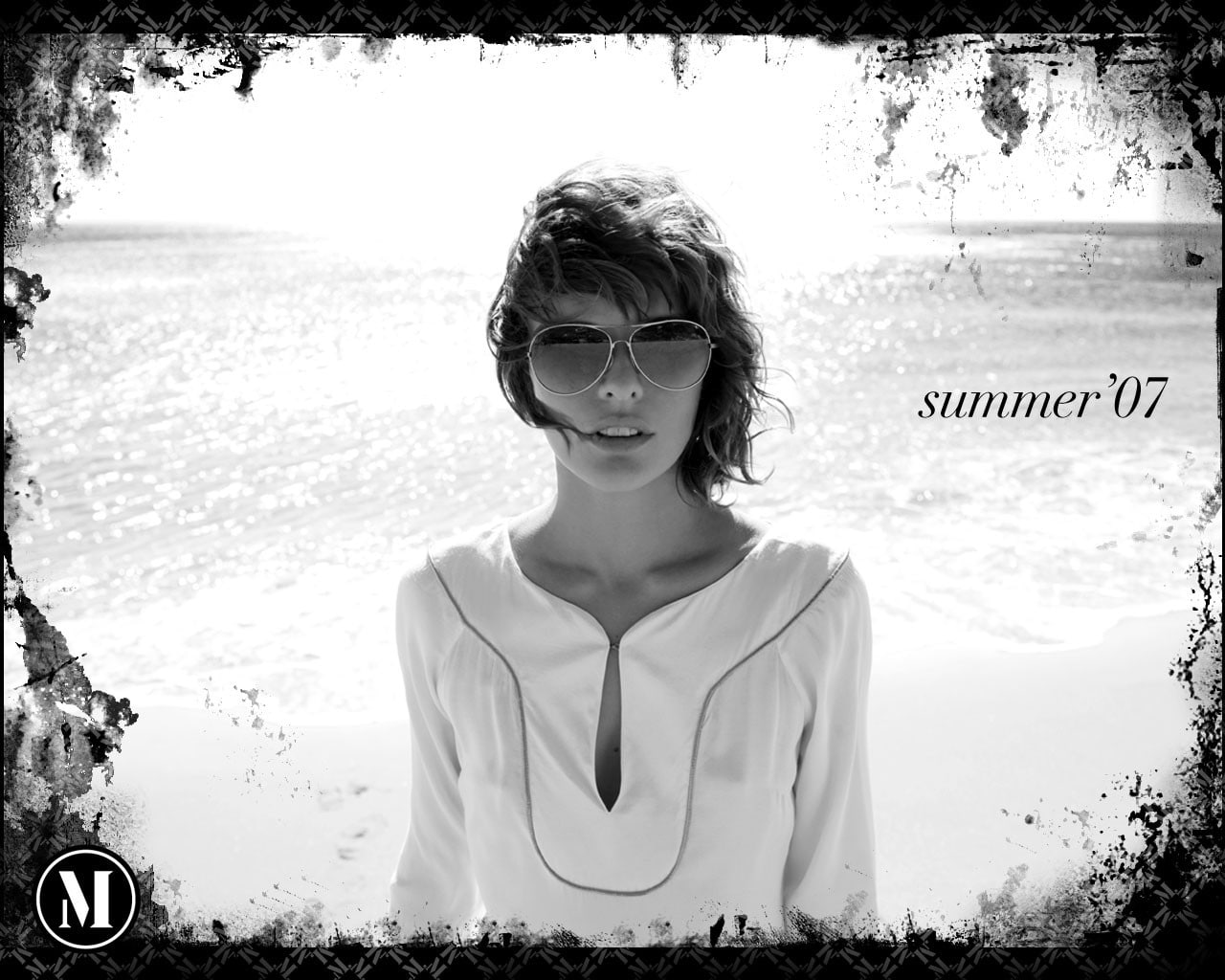 sunglasses, headshot, 720P, young women, land, celebrity, actress, eyeglasses, real people, fashion, lifestyles, monochrome, front view, leisure activity, HD Wallpaper