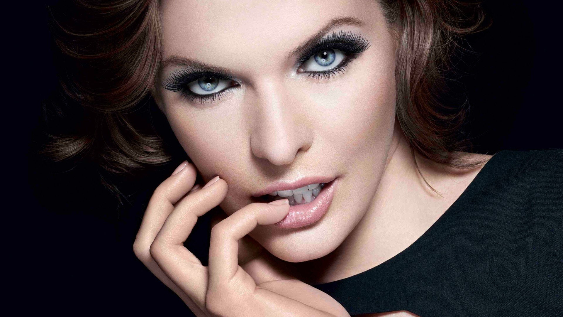 1080P, jovovich, milla, beautiful, model, actress, woman, beauty, brunette, girl, HD Wallpaper