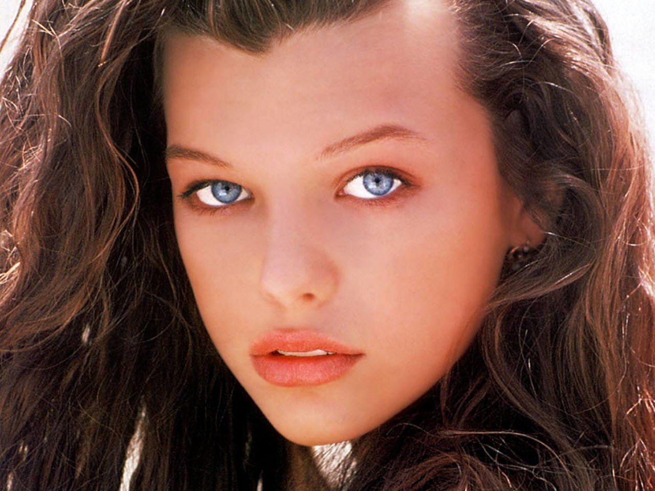 Milla Jovovich, Actresses, 720P, HD Wallpaper