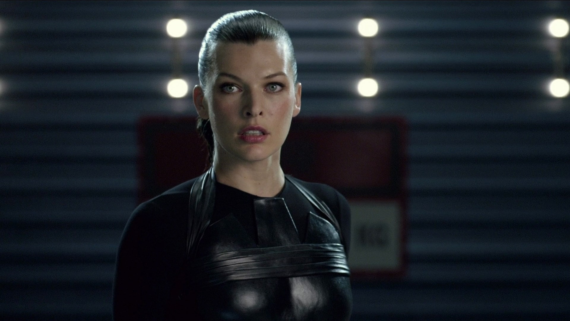 strength, resident evil afterlife, body part, adult, portrait, front view, vitality, one person, focus on foreground, looking at camera, gym, 1080P, sport, HD Wallpaper