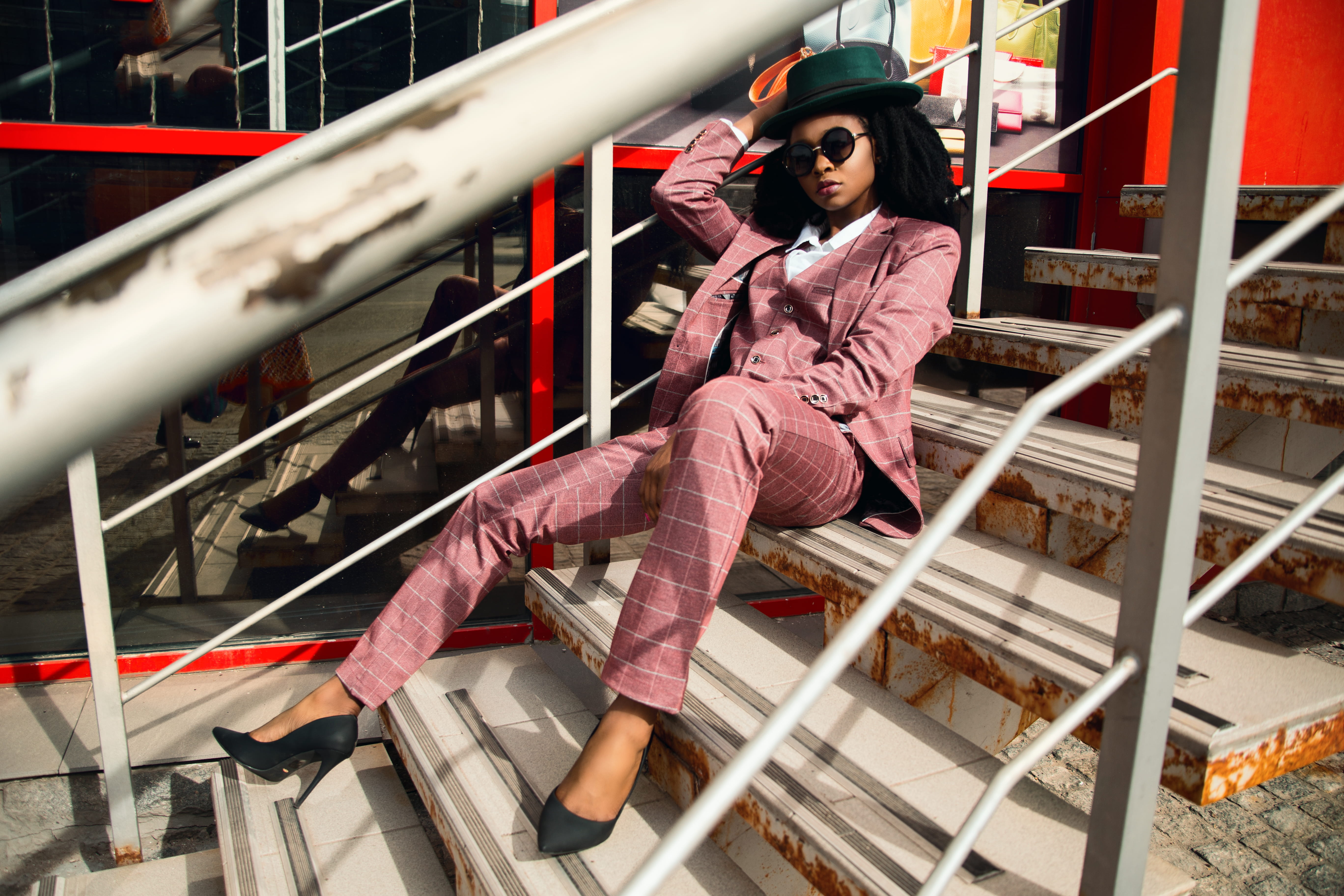 suit, women fashion, outdoors, hat, young women, leisure activity, wearing, young, young adult, fashionable, urban, bright, mid adult, real people, sitting, HD Wallpaper
