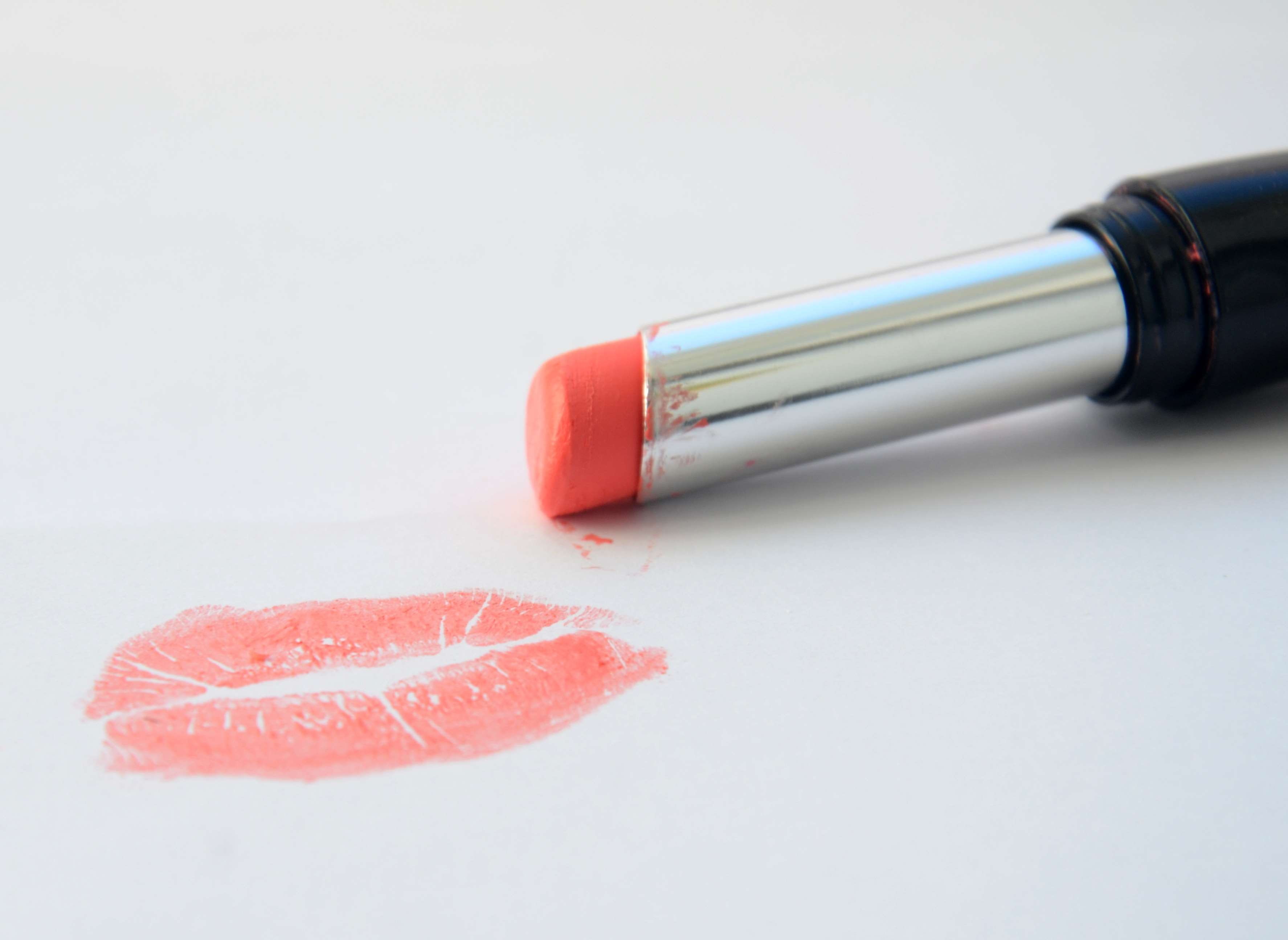 red, 2K, pencil, still life, pomade, glamour, two objects, single object, copy space, studio shot, rubber, close-up, indoors, people, cut out, lips, education, HD Wallpaper