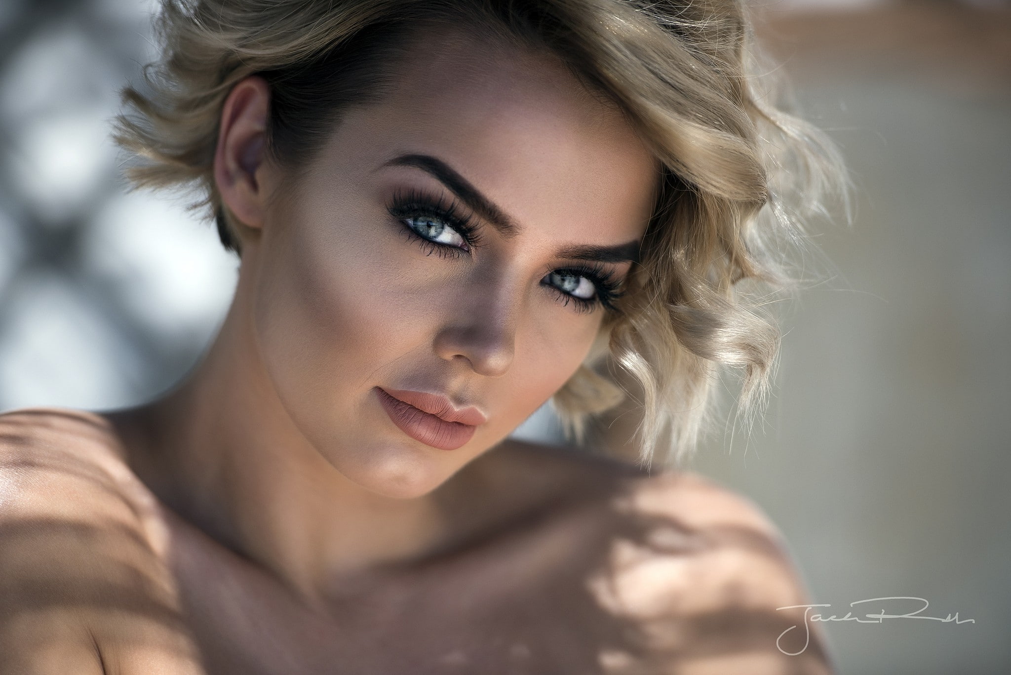 1080P, depth, portrait, women, russell, jack, field, Rosie Robinson, face, Blonde, HD Wallpaper