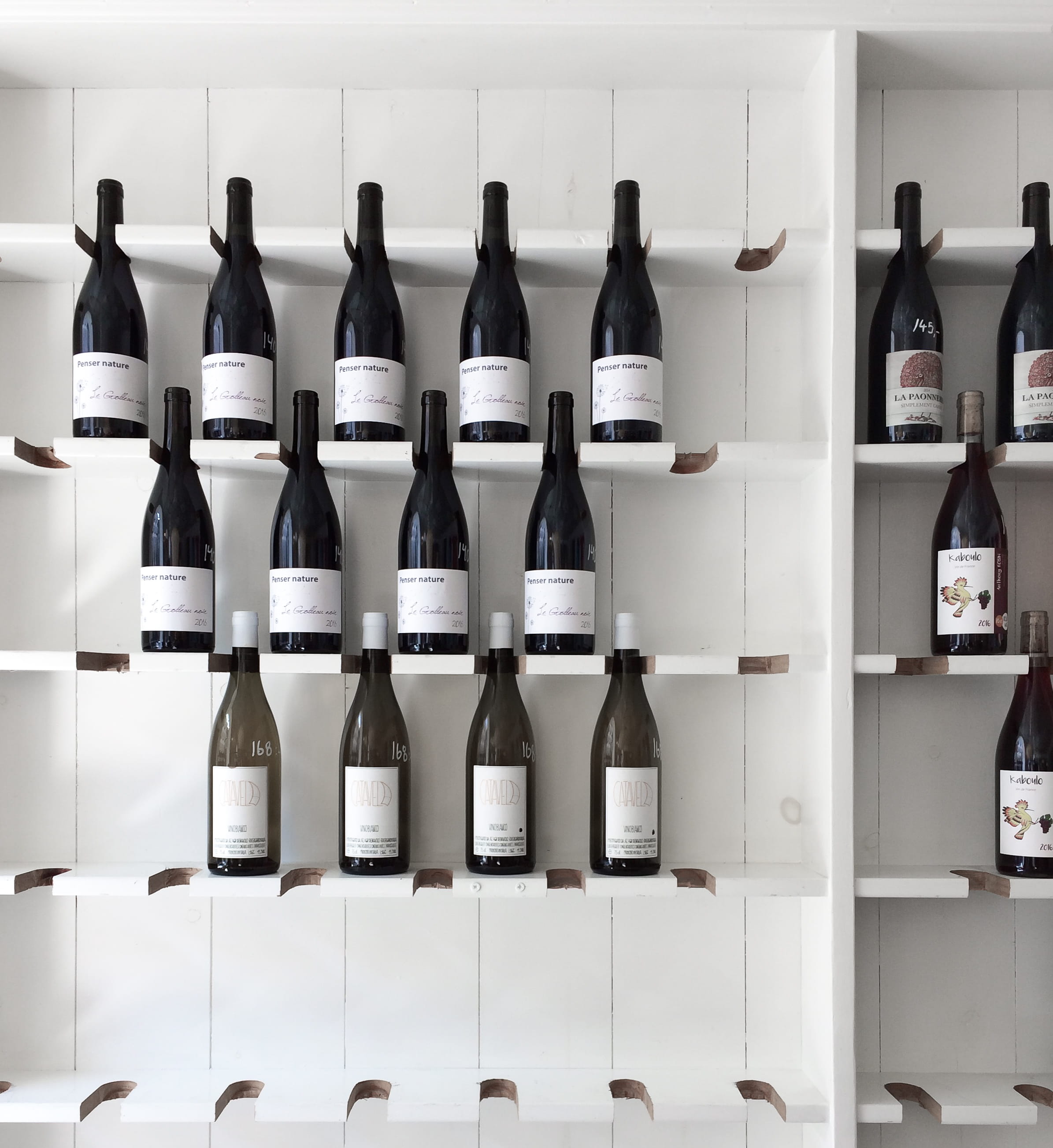 shelf, alcohol, restaurant, black and white, glass - Material, retail, minimal, indoors, liquid, store, booze, drink, branding, label, 2K, bottle, food And Drink, Phone HD Wallpaper