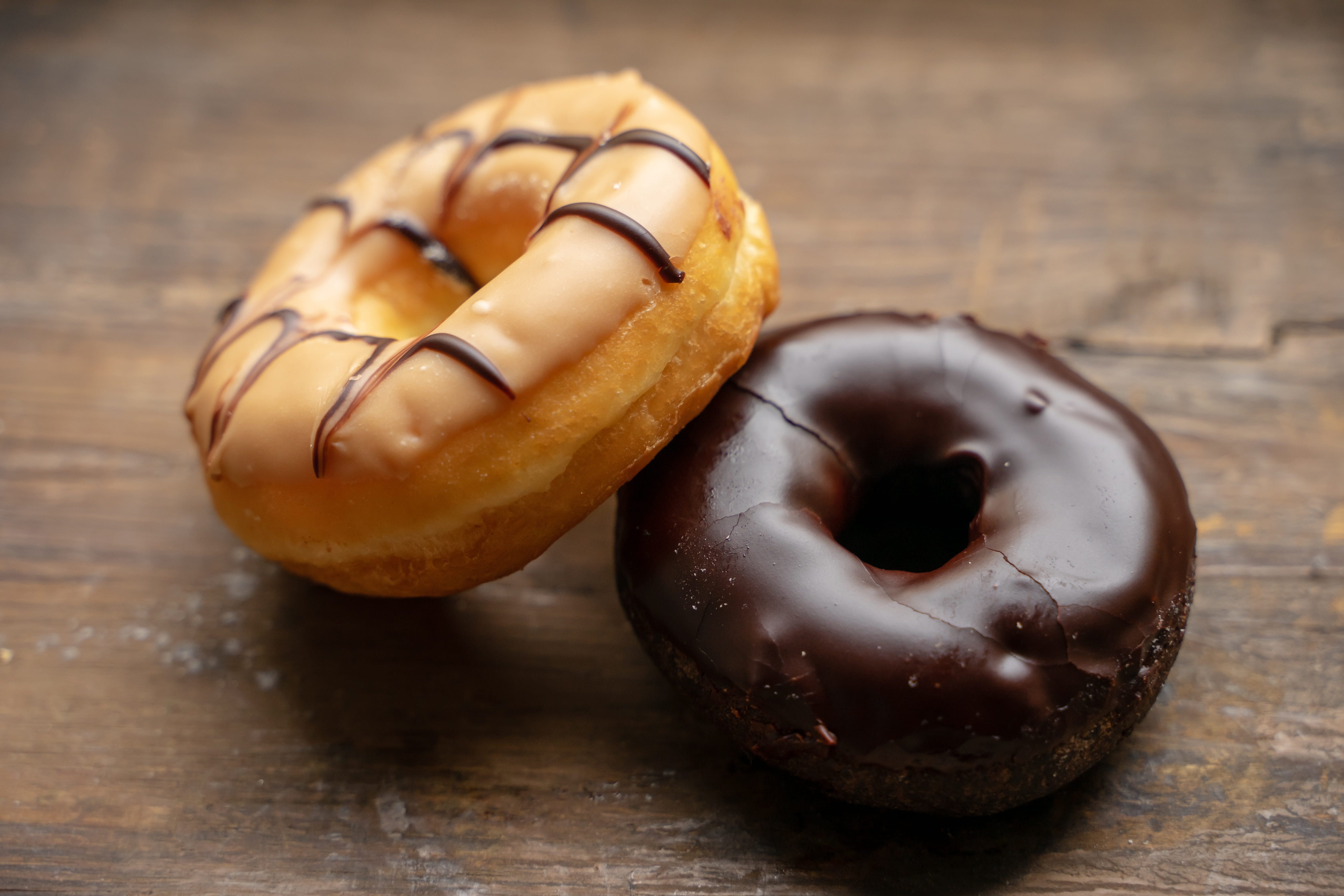 berlin, donuts, snack, mini berlin, food, unhealthy eating, deep fried, no people, coffee, cake, table, sweet, delicious, pancake, sweet food, candy, eat, HD Wallpaper