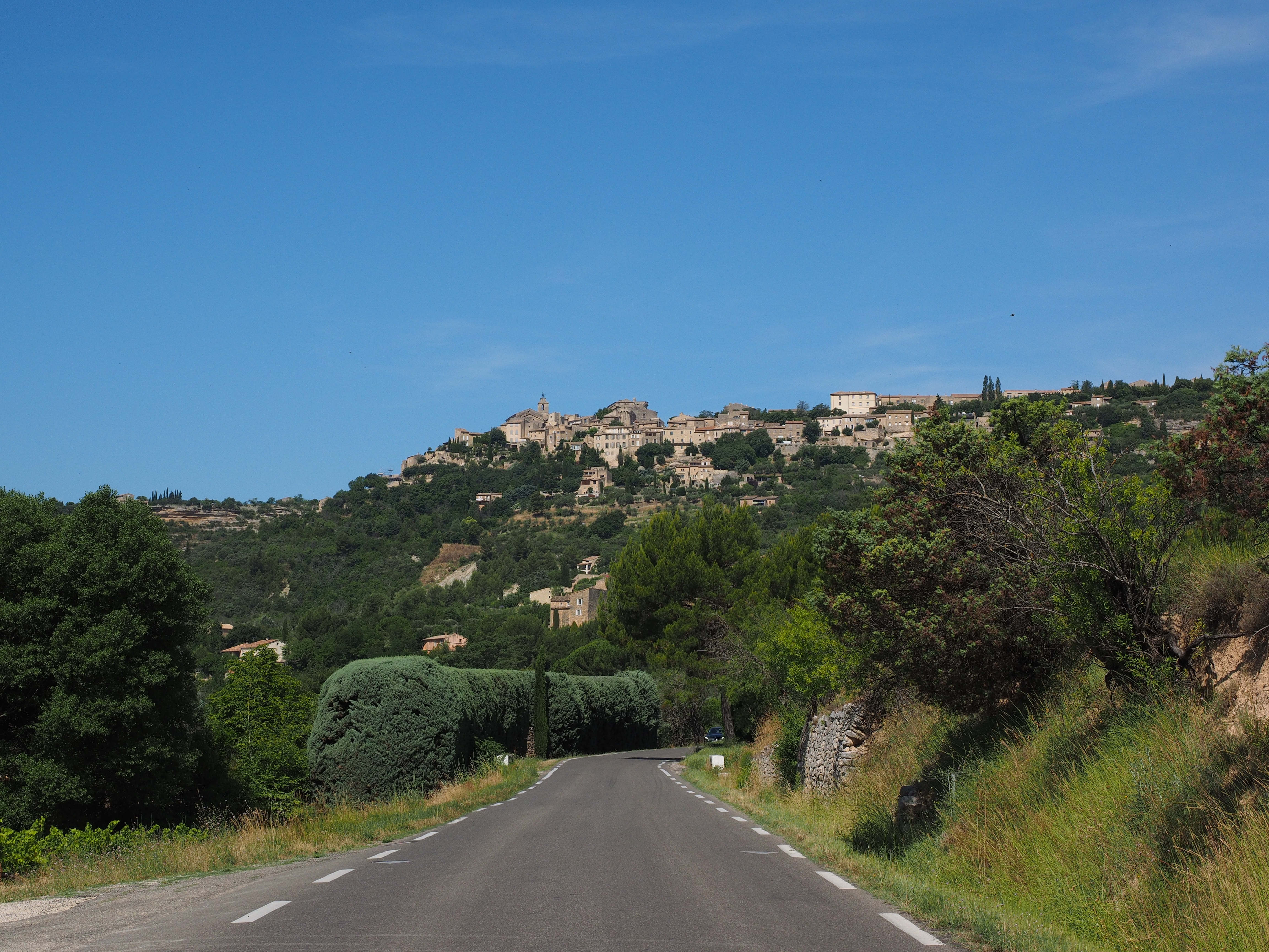 no people, french community, land, luberon, provence, saint-firmin, places of interest, city, capital, gordes, blue, plant, diminishing perspective, mountain, HD Wallpaper