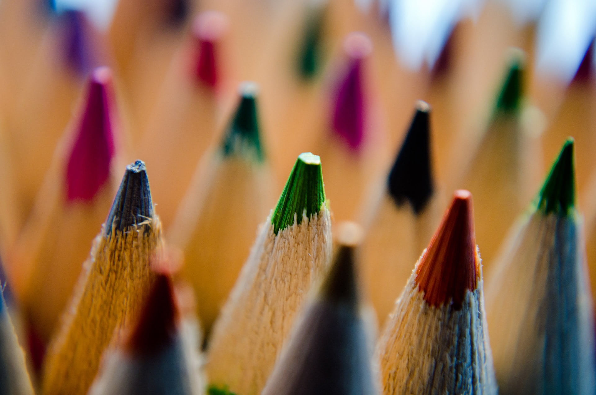 group of Objects, art and craft equipment, choice, row, close-up, group, education, pointing, pencil, variation, school, selective focus, art and craft, HD Wallpaper