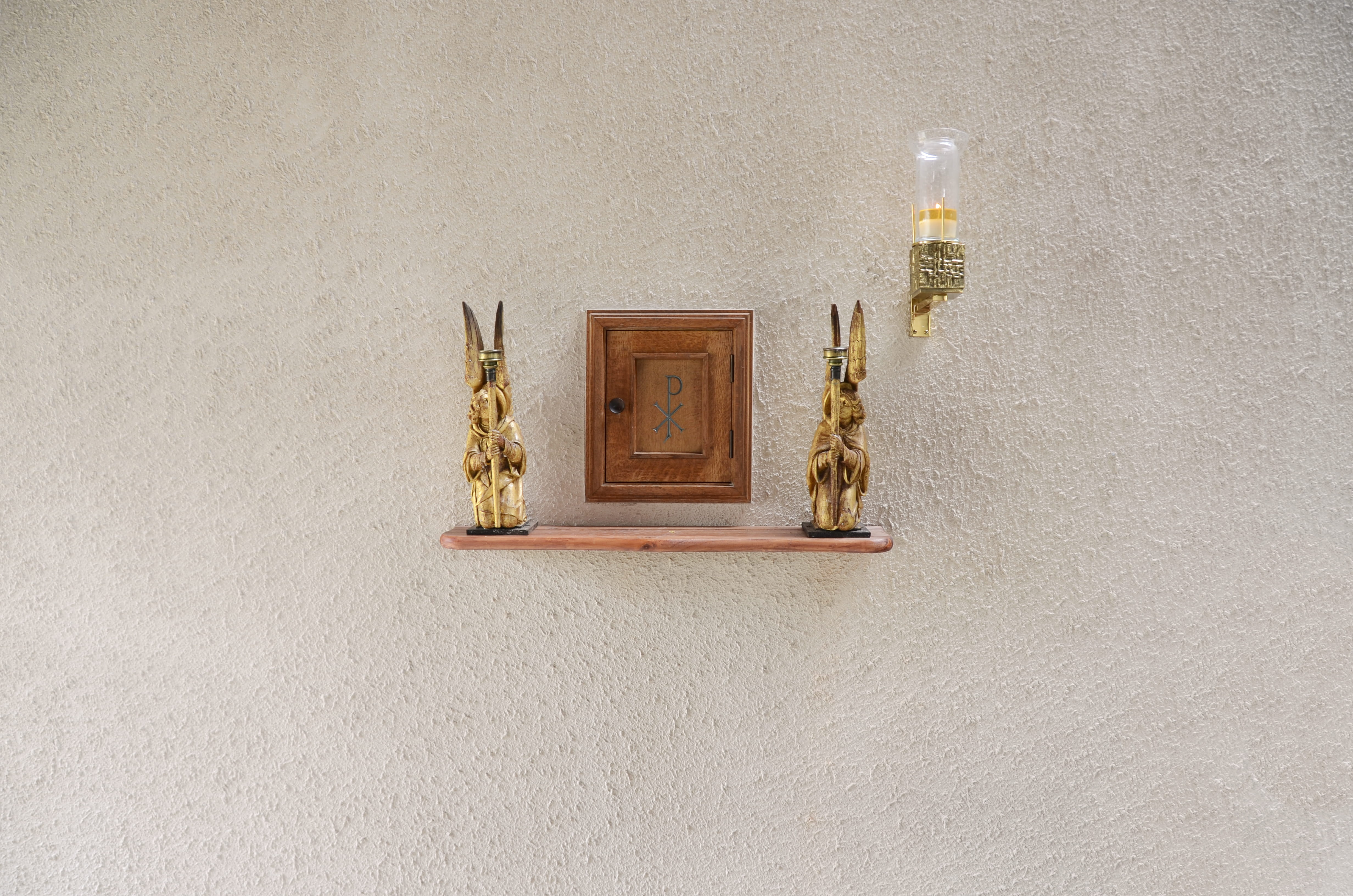 church, built structure, wall, character, top, no people, angel, frame, picture frame, derby, creativity, day, united kingdom, figures, cosmetics, lighting equipment, HD Wallpaper