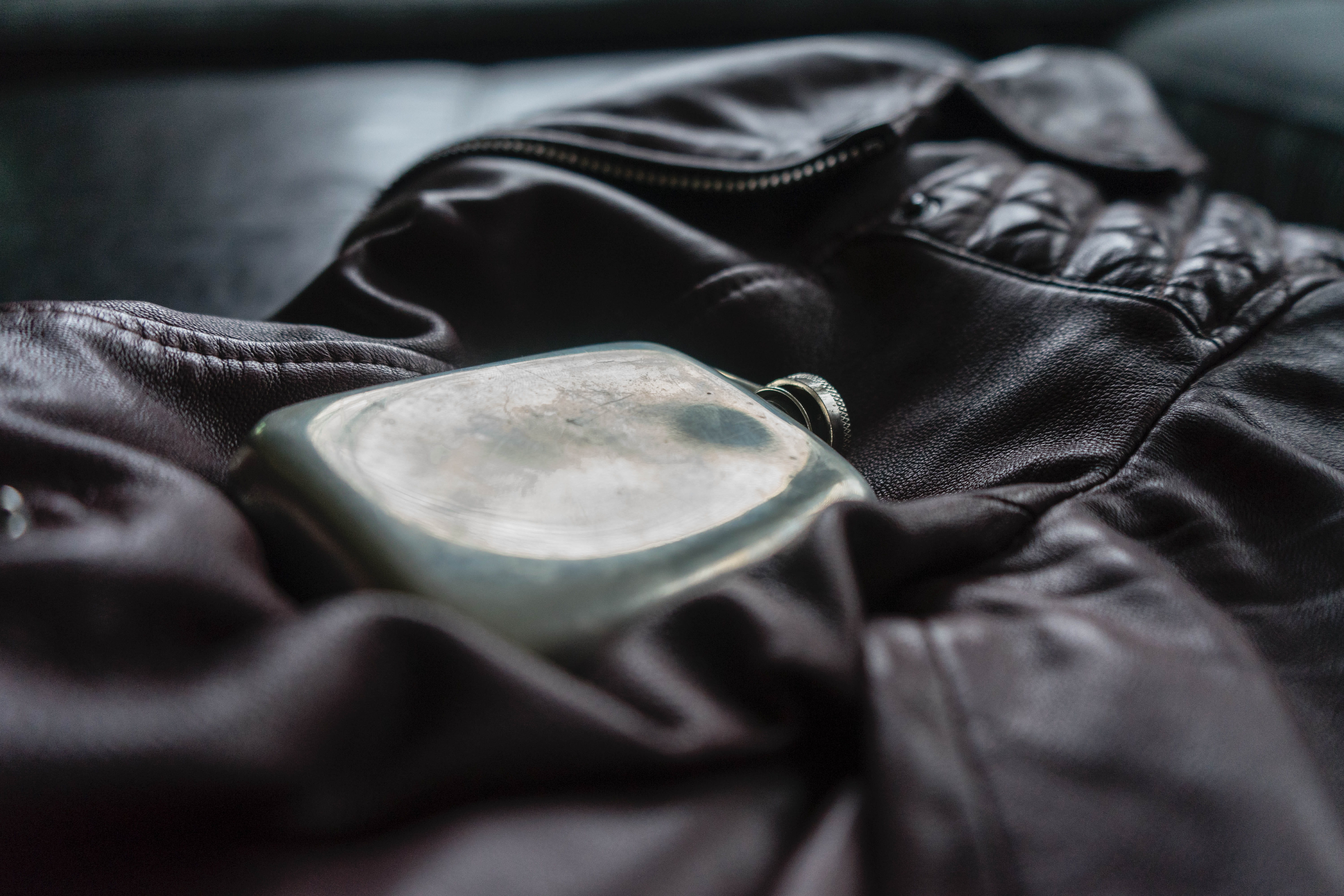 5K, clothing, protection, furniture, selective focus, flask, leather, single object, close-up, focus on foreground, indoors, edc, garment, bag, old, uniform, HD Wallpaper