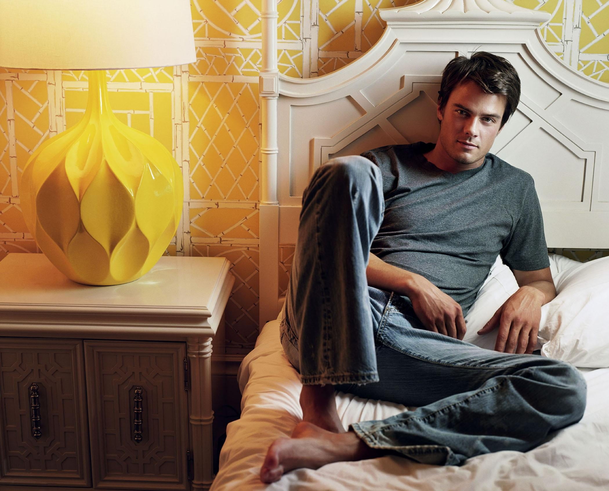 people, caucasian Ethnicity, bed, full length, celebrity, only Men, s, males, serious, crew, looking At Camera, young Adult, furniture, indoors, human Face, HD Wallpaper