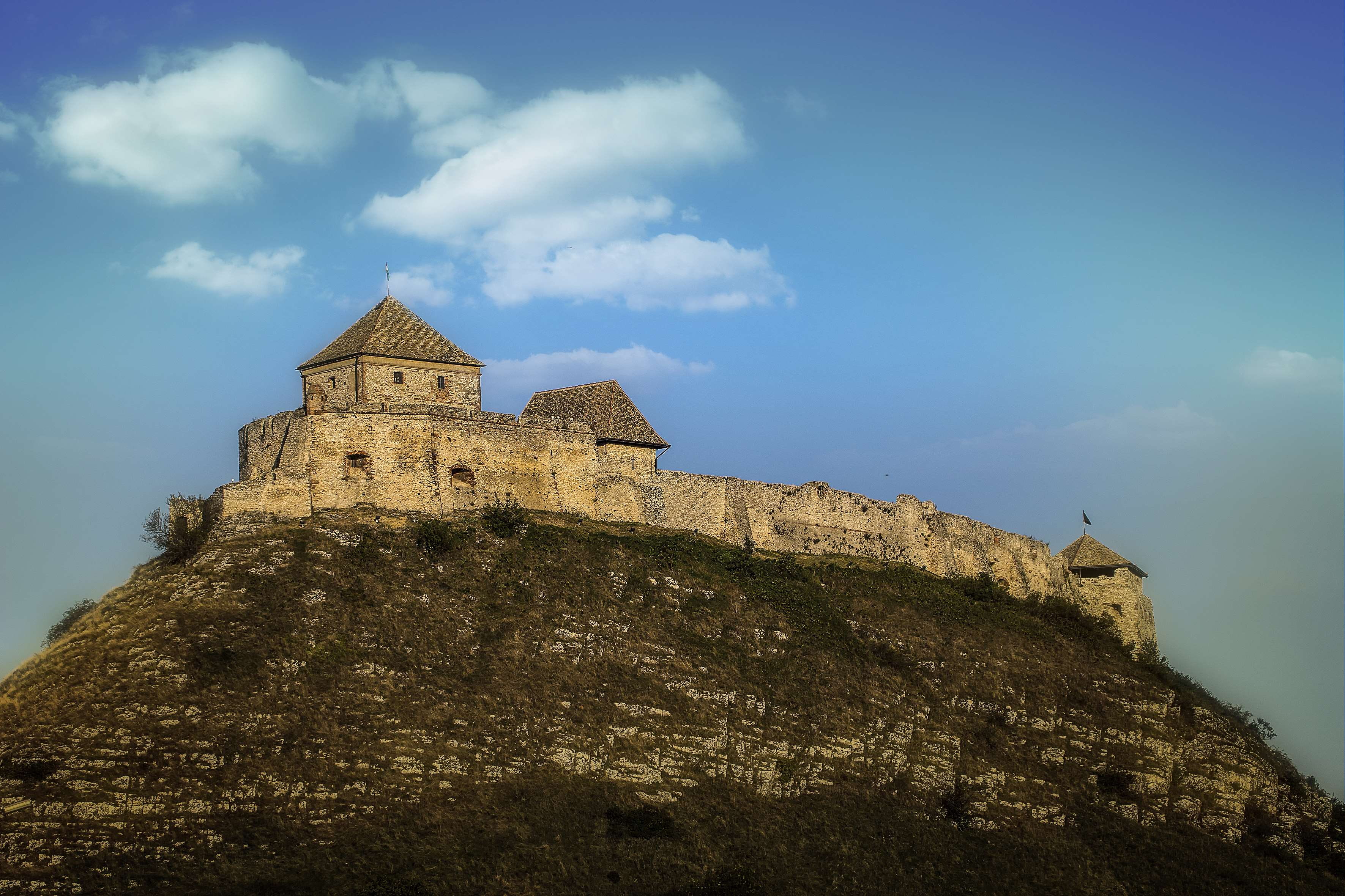 built structure, cloud, nature photography, travel destinations, ph, blue, nature, castle, fall, no people, hungary, building exterior, the past, cloud - sky, HD Wallpaper