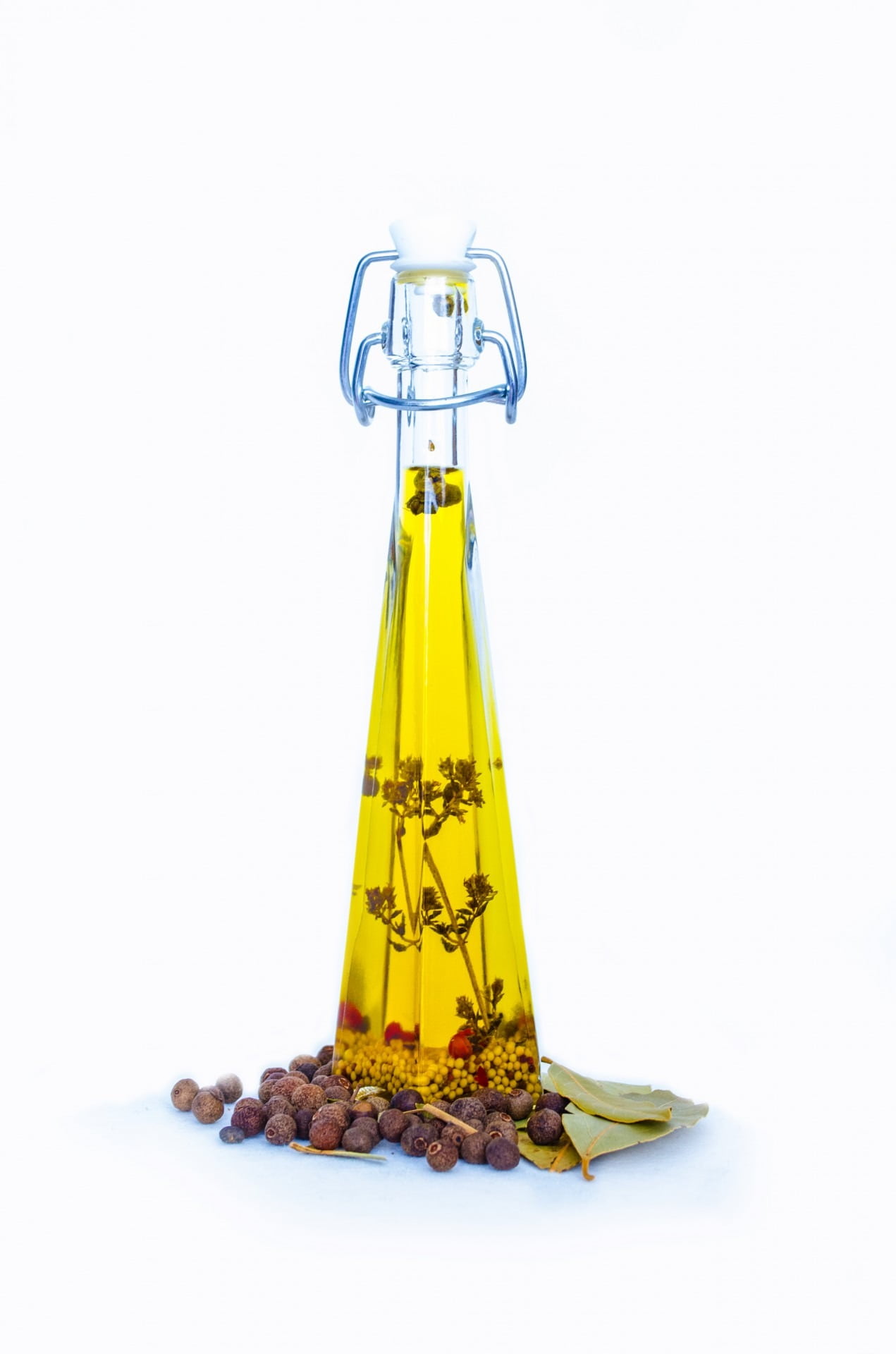 cooking, still life, diet, ingredient, oily, healthy eating, fat, care, nature, spices, vertical, wellbeing, light, mediterranean, carafe, food and drink, Phone HD Wallpaper