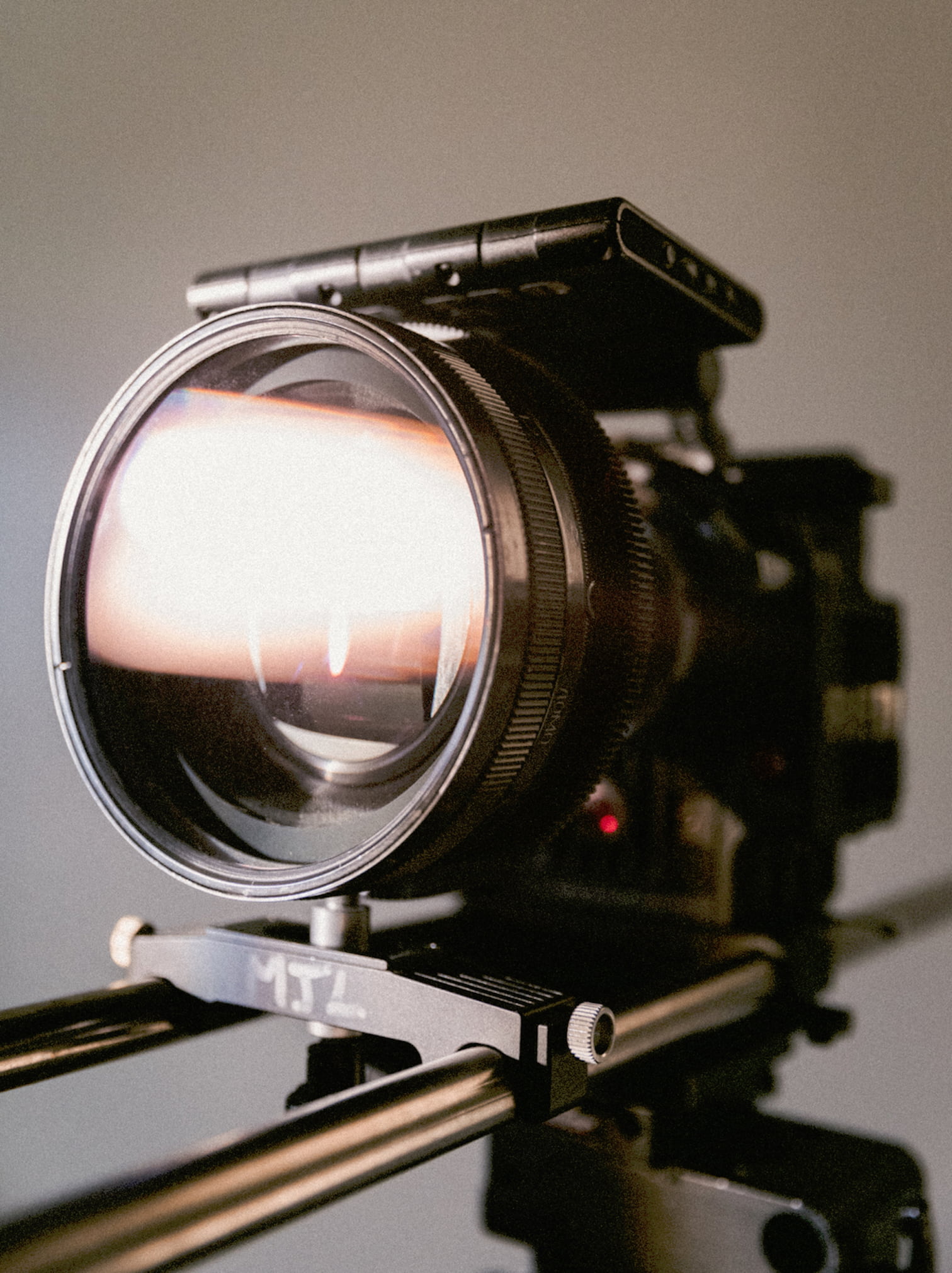 lomo, film industry, photography, filming, photographic equipment, indoors, lens - Optical Instrument, tools, black, equipment, close-up, the media, 1080P, Phone HD Wallpaper