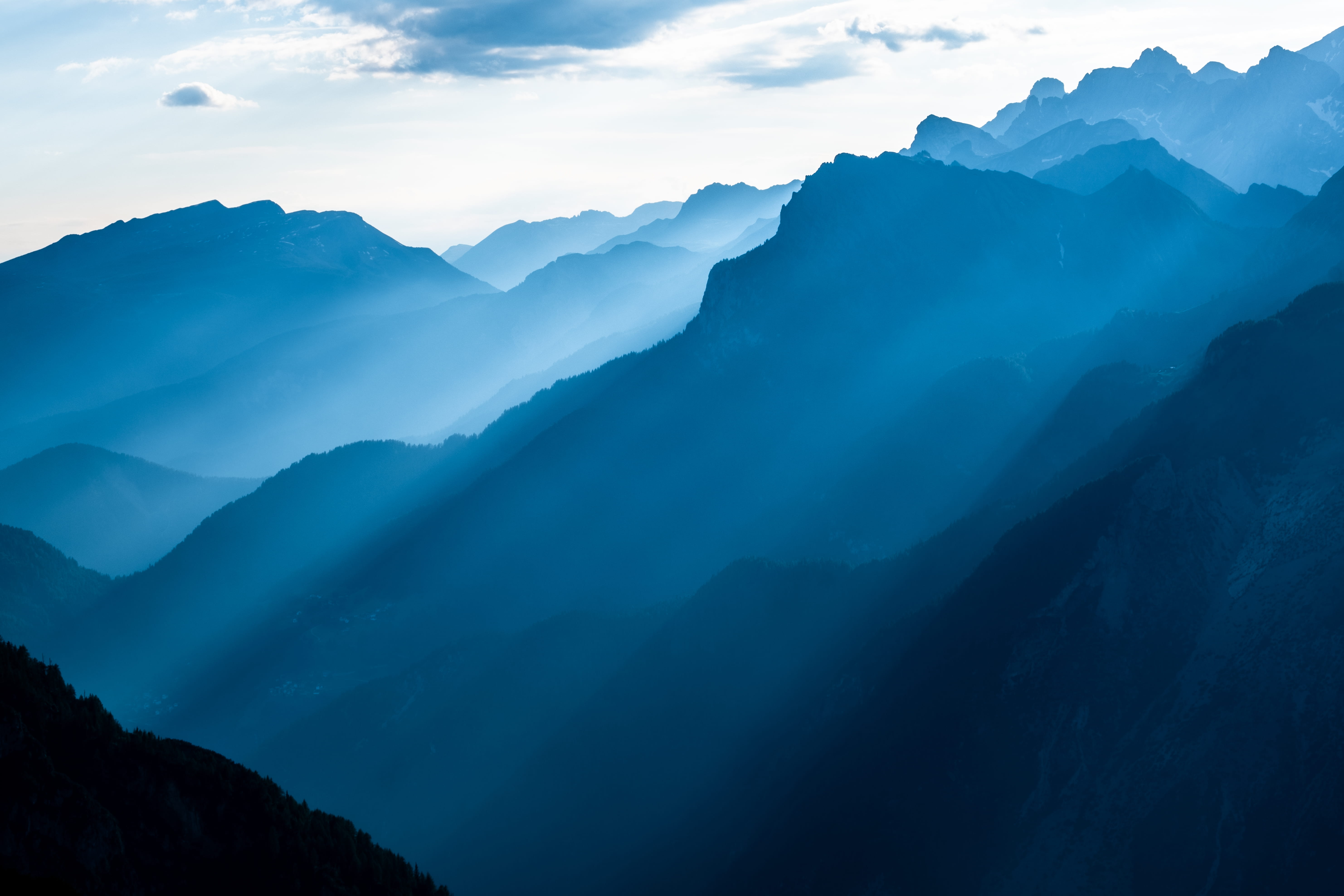 xt2, scenics, sky, sunrise - Dawn, rural Scene, no People, rays, travel, european Alps, italy, sunlight, china - East Asia, 5K, sun, dawn, summer, tourism, HD Wallpaper