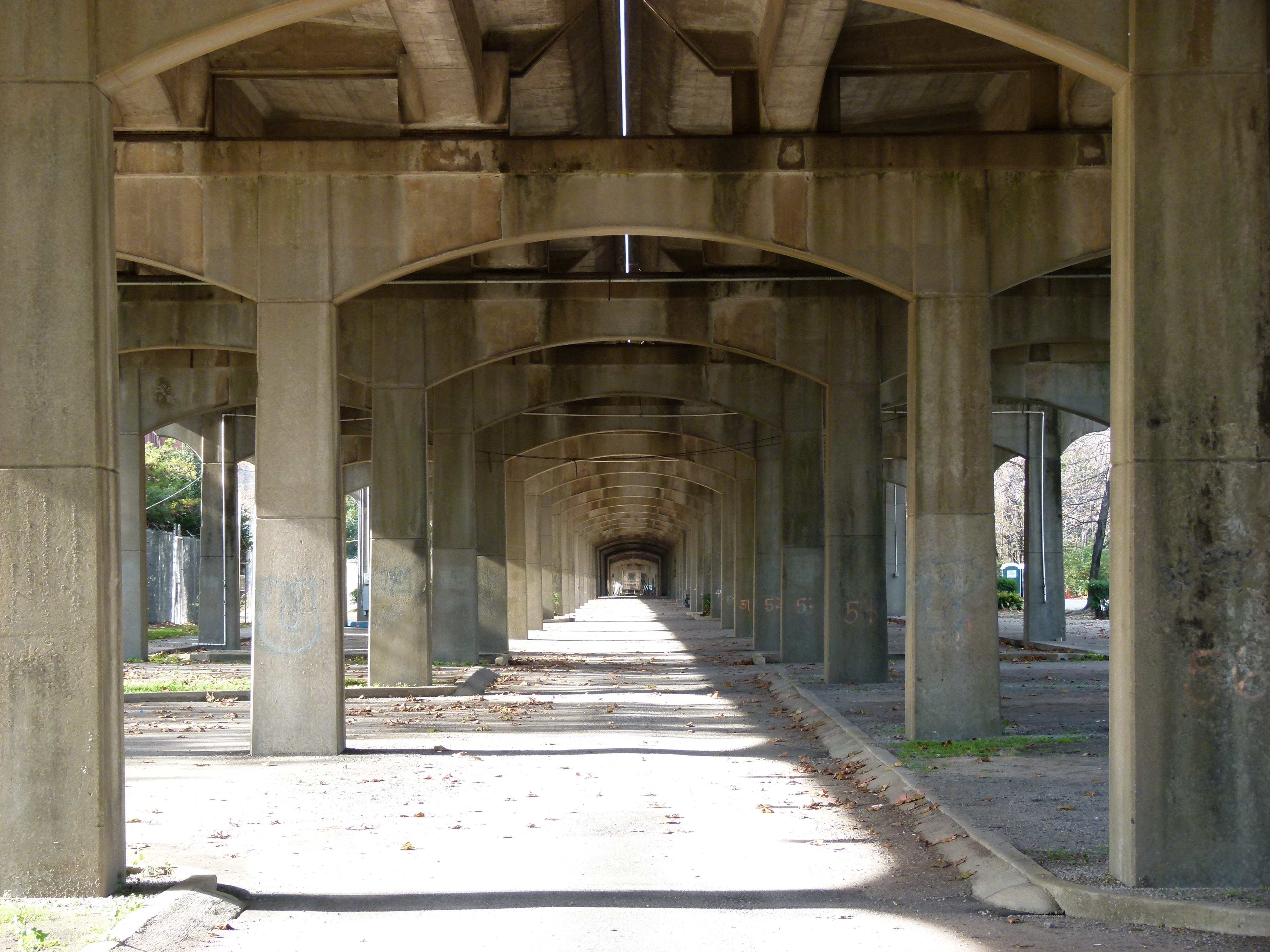 day, in a row, city, architecture, underneath, building, no people, transportation, underpass, bridge - man made structure, diminishing perspective, nature, HD Wallpaper