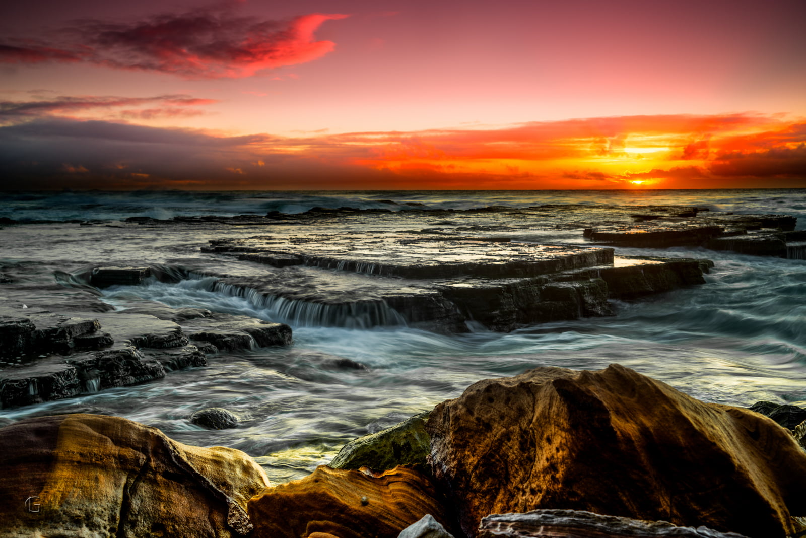 sunrise - Dawn, landscape, Ngc, coastline, sea, body, Tenderness, nature, dusk, beach, zeiss, sony  a7, formations, scenics, 720P, flowing, rock, body of water, HD Wallpaper