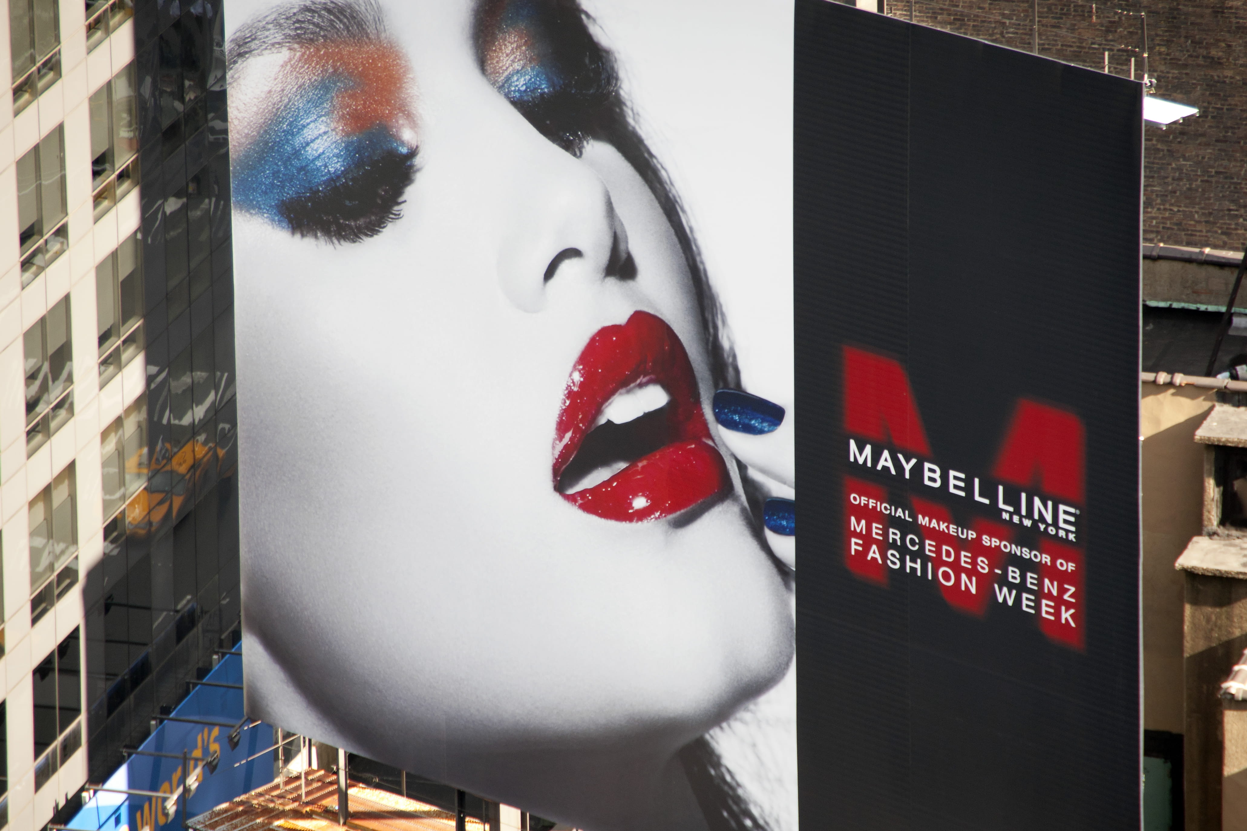 close-up, maybelline, architecture, real people, building exterior, make-up, body part, day, red lips, new york, young adult, one person, 4K, human body part, HD Wallpaper
