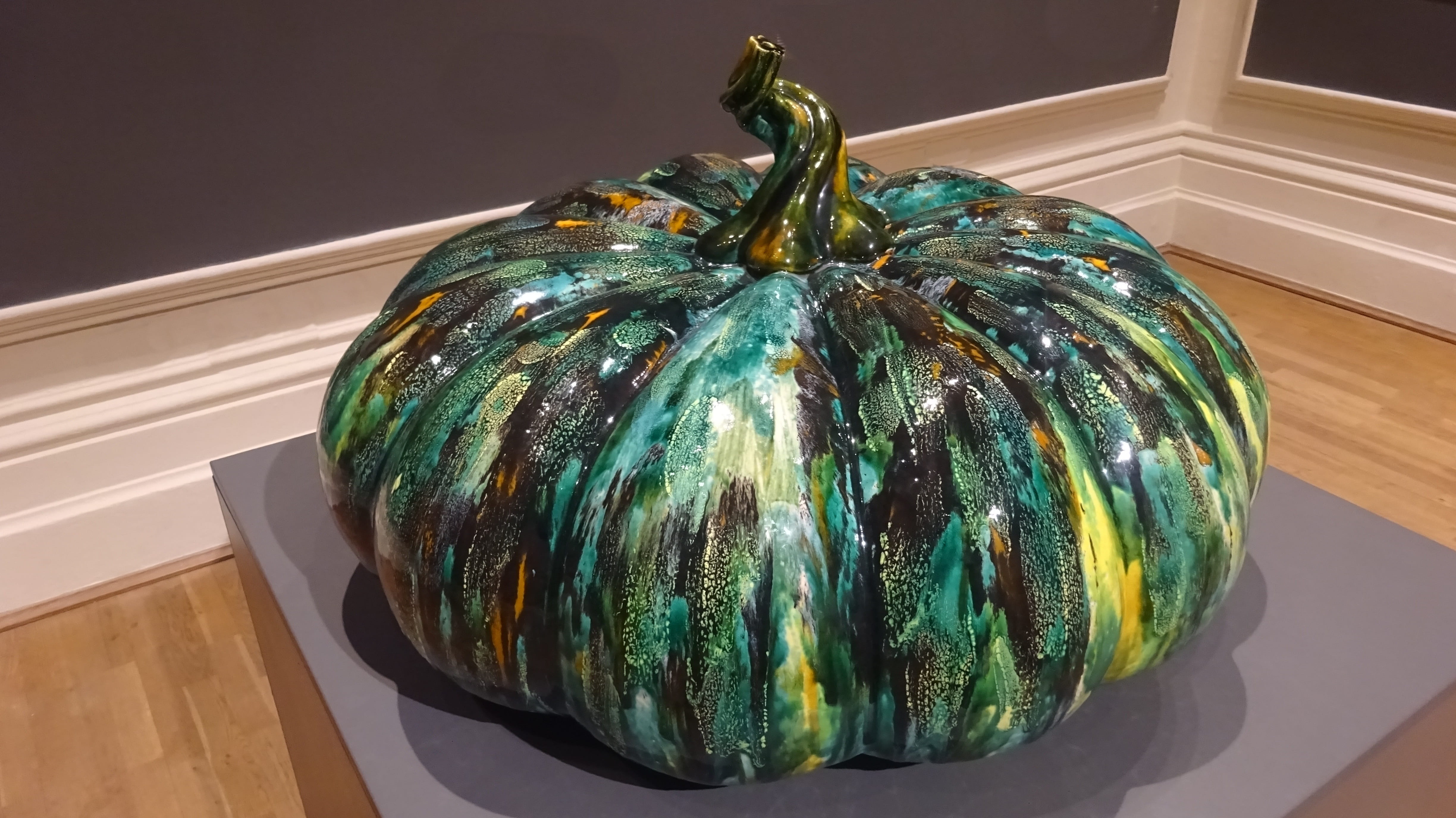 pattern, scale, celebration, high angle view, christmas decoration, ball, holiday, table, indoors, health, gigantic pumpkin by kate malone, clay, pumpkin, HD Wallpaper