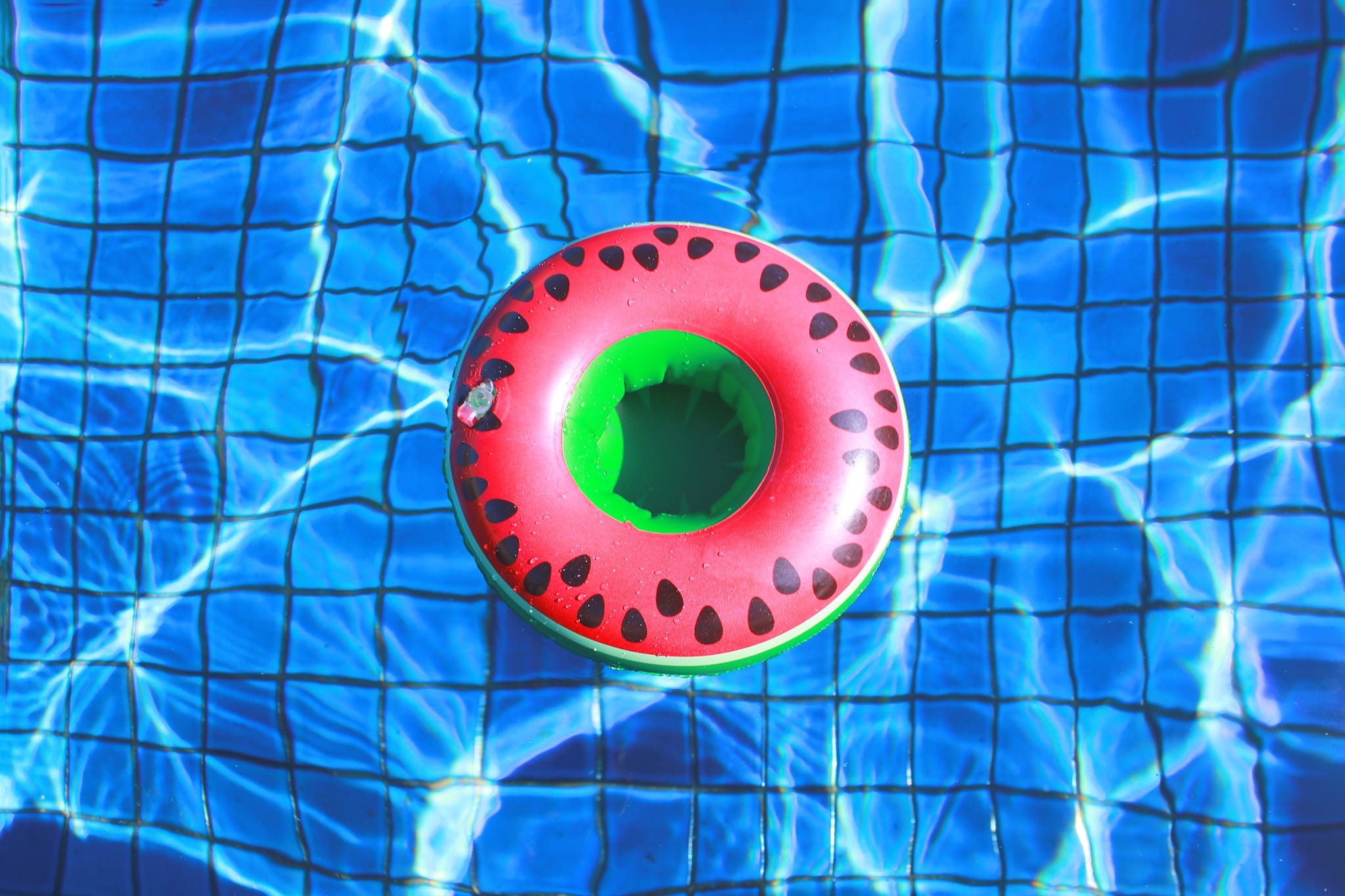inflatable, swimming, indoors, safety, ring, swimming Pool, blue, red, shape, security, green, protection, no people, 1080P, water, ceramics, technology, HD Wallpaper
