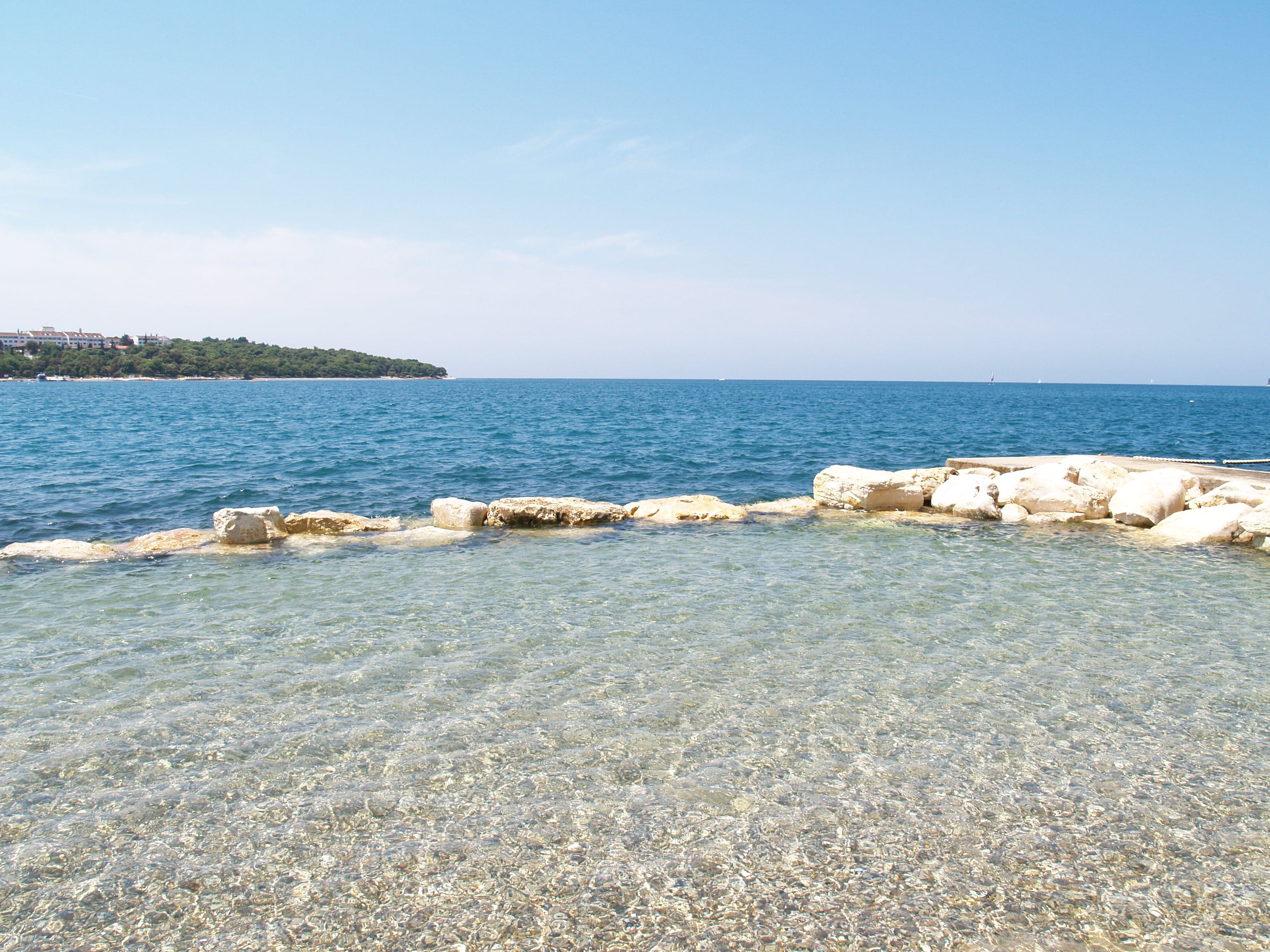 horizon over water, scenics - nature, sky, 2K, day, horizon, land, no people, tranquility, blue, Lazur, rock - object, nature, solid, water, rock, outdoors, HD Wallpaper