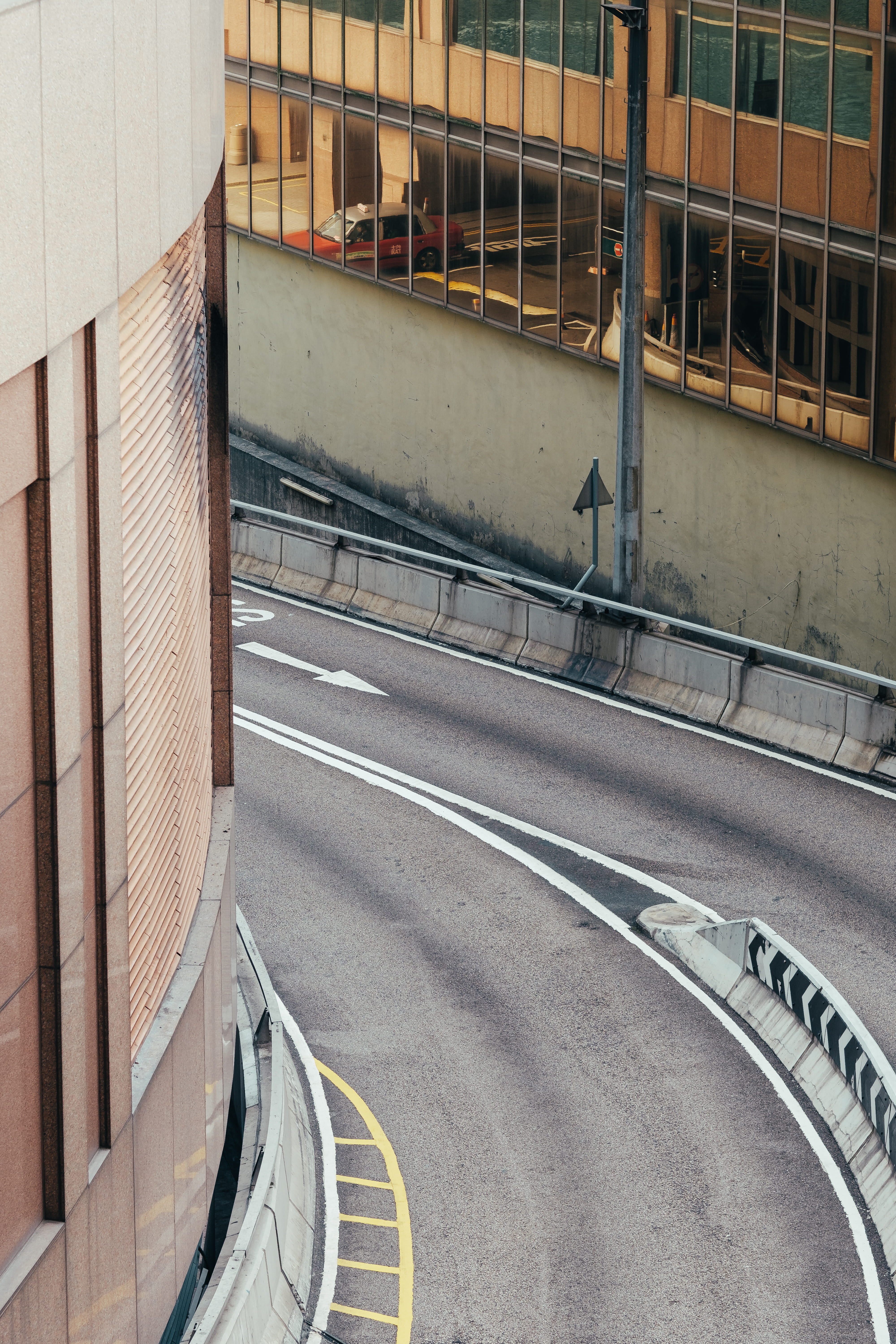 architecture, city, land vehicle, hongkong, high angle view, reflection, built structure, road marking, no people, sign, connection, marking, tourist, day, Phone HD Wallpaper
