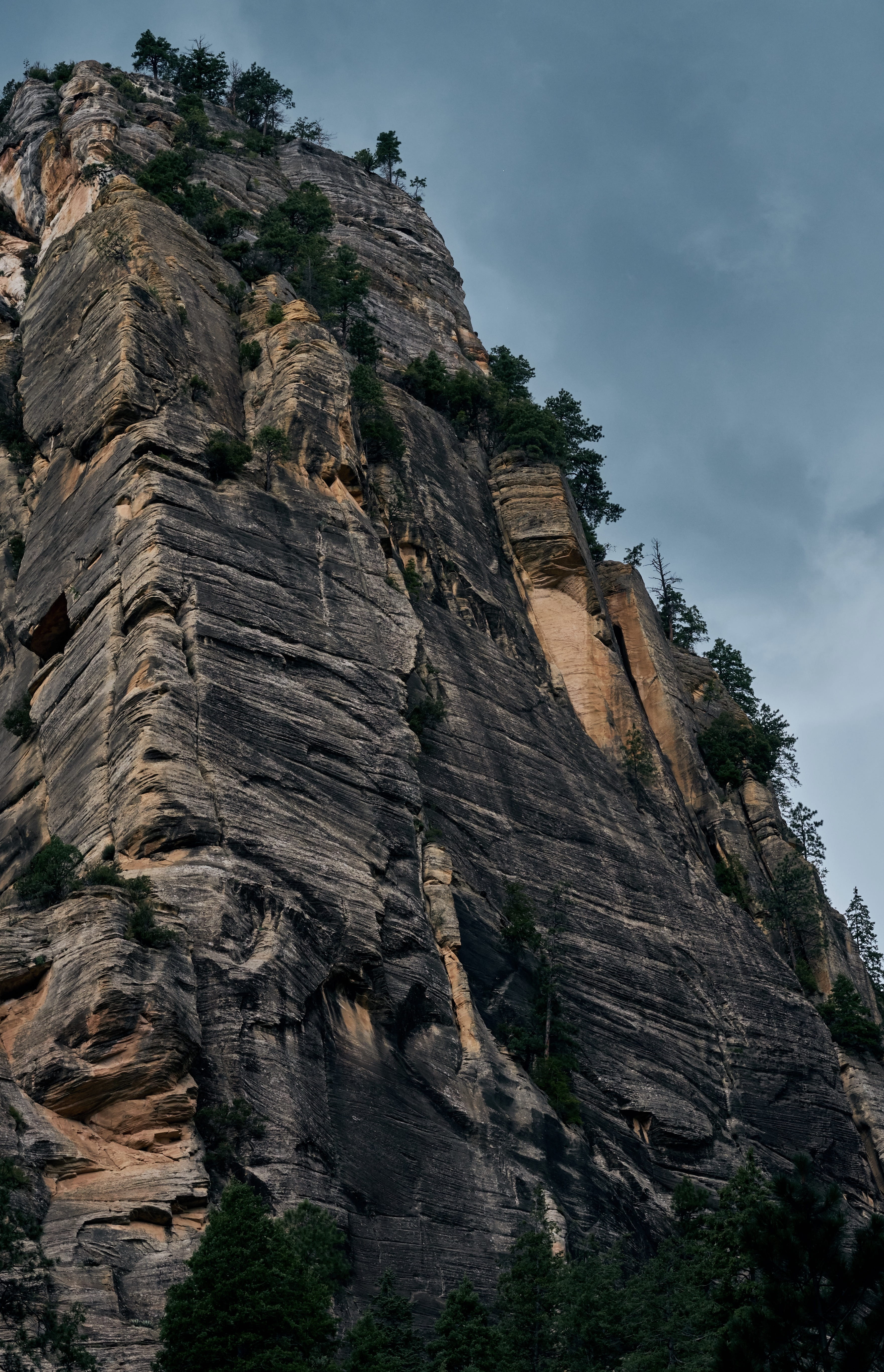 5K, mountain peak, fall, outdoors, rocky mountains, nature, low angle view, fuji, angle, photography, cliff, summer, tranquility, rock, mountain range, Phone HD Wallpaper