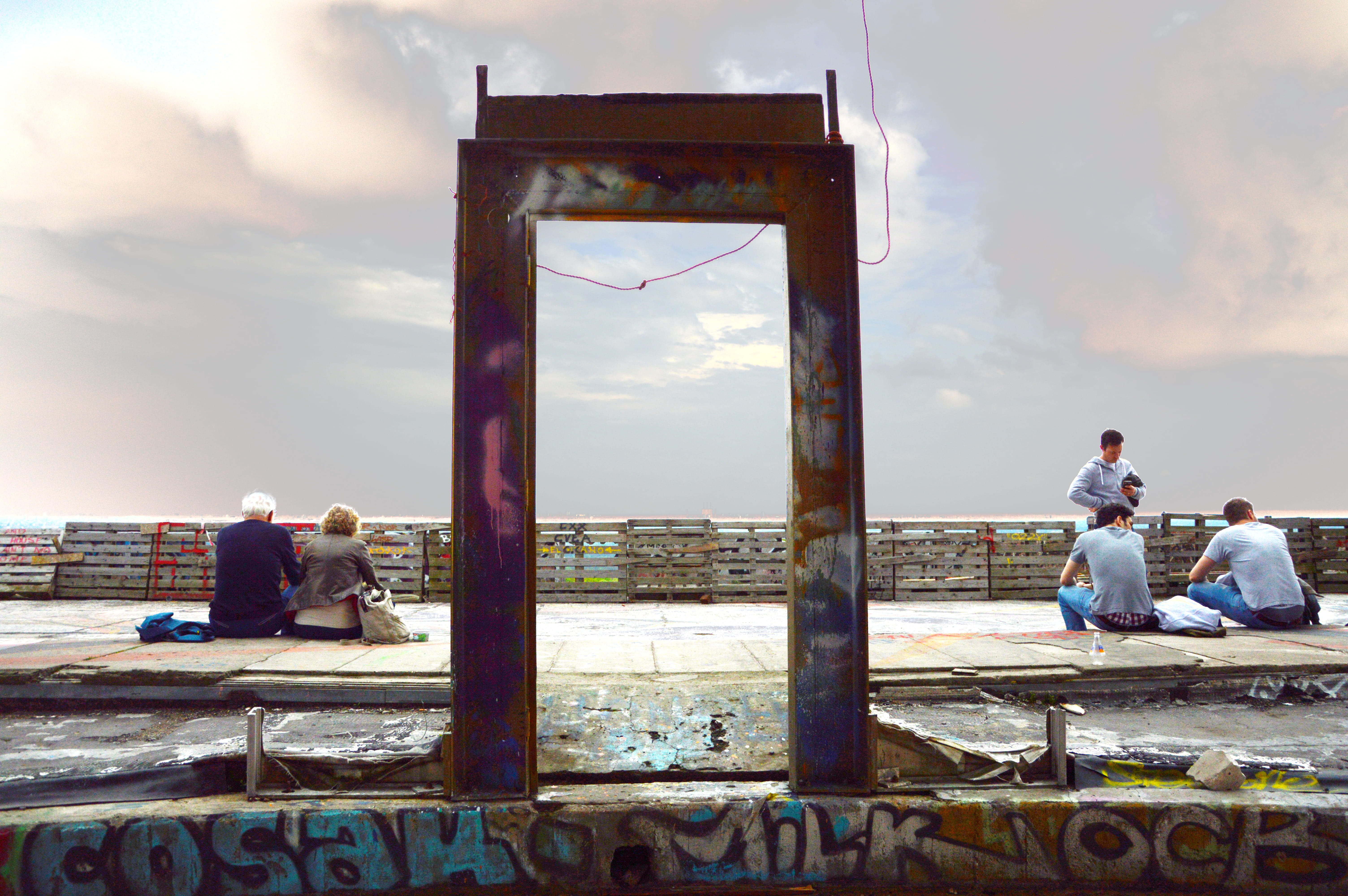 people, sitting, company, heaven, togetherness, water, day, men, berlin, gateway, adult, chill, germany, sky, architecture, old building, arch, group of people, HD Wallpaper
