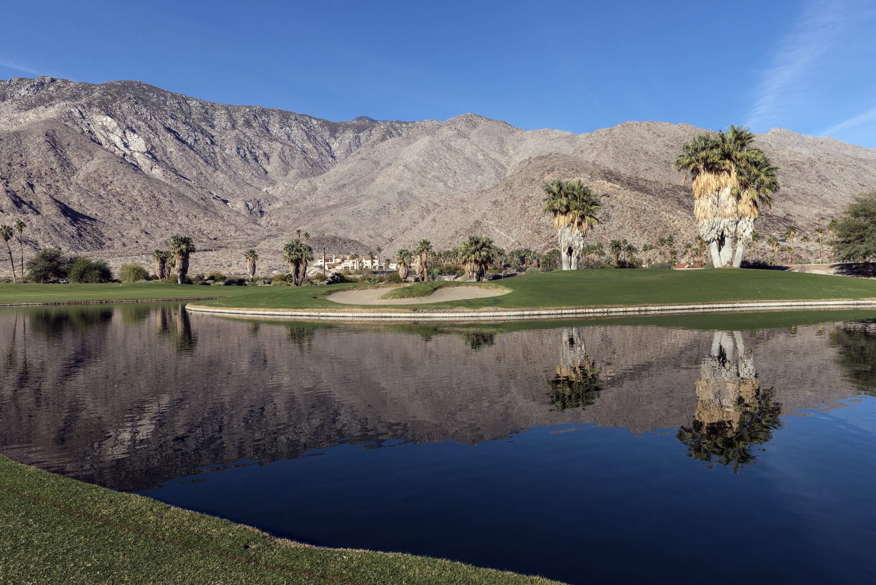 recreation, reflection, plant, mountain, tranquil scene, mountains, usa, 2K, nature, desert, indian canyons golf resort, tree, non-urban scene, clear sky, HD Wallpaper