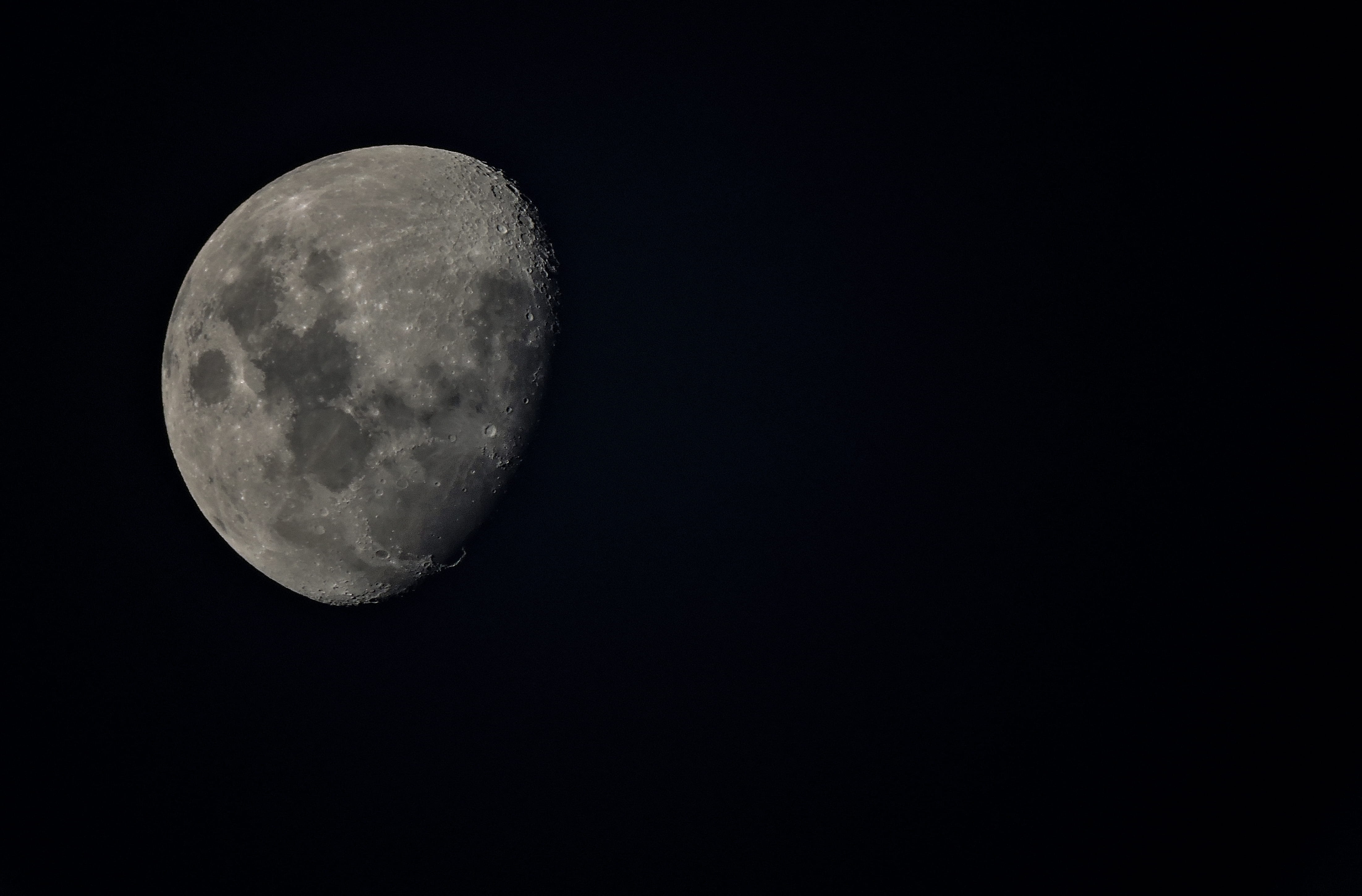 tranquility, black background, nature, space and astronomy, craters, full moon, circle, moon, melbourne, geometric shape, astronomy, night, dark, sky, moon surface, HD Wallpaper