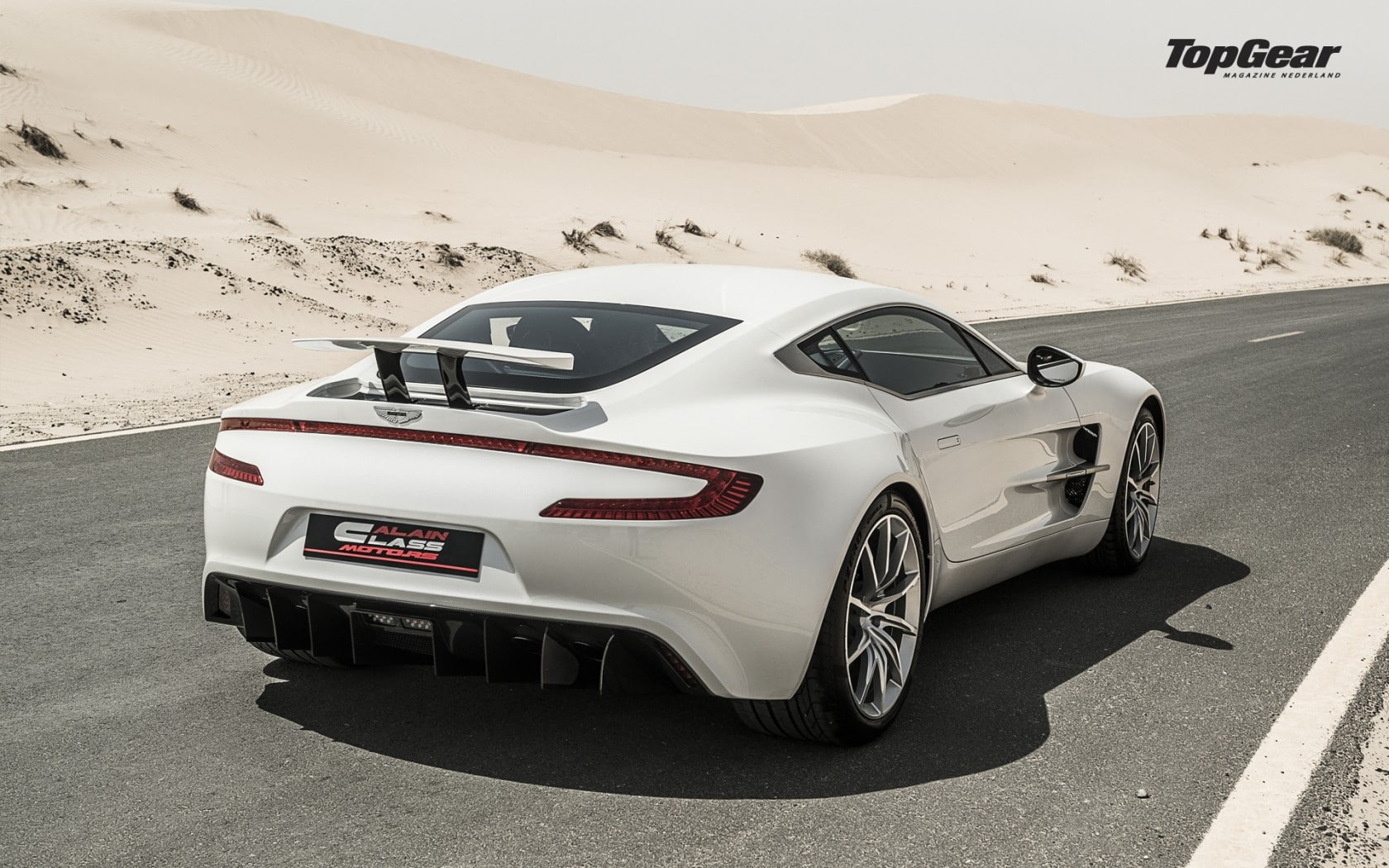 cars, 77, martin, gear, aston, 720P, desert, one, top, hd, HD Wallpaper