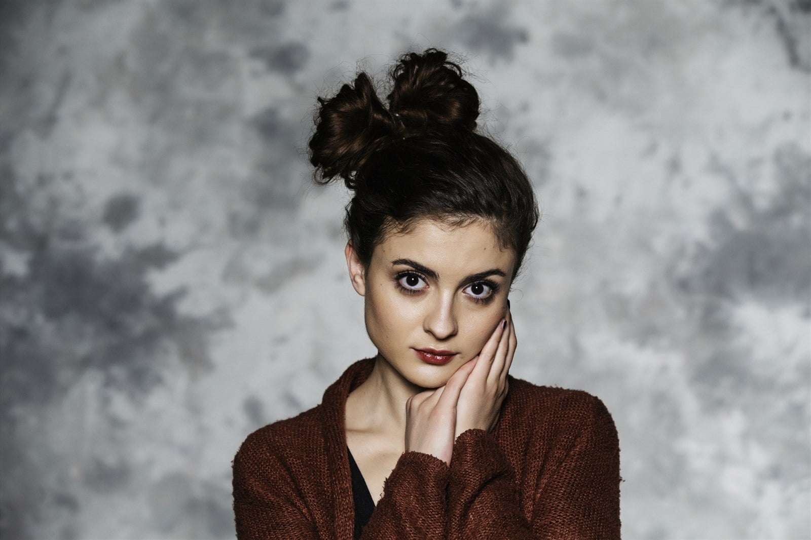 portrait, Eva Josefíková, real people, teenager, czech, looking at viewer, face, black hair, hair bun, front view, hair, looking at camera, clothing, contemplation, HD Wallpaper