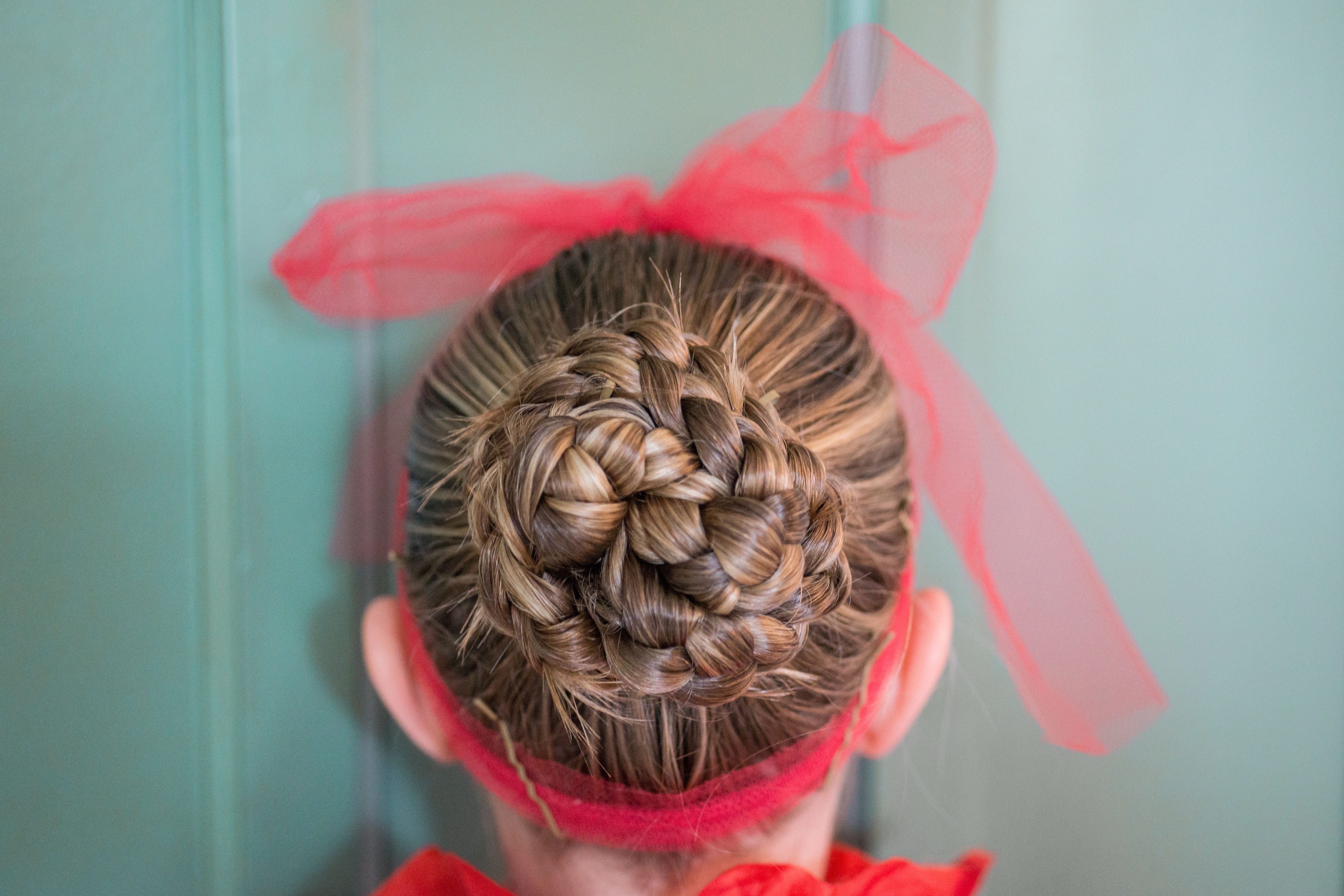 pink color, turquoise colored, children, rear view, braided hair, close-up, hairstyle, human hair, hair, kids, bun, people, one person, portrait, hair bun, HD Wallpaper
