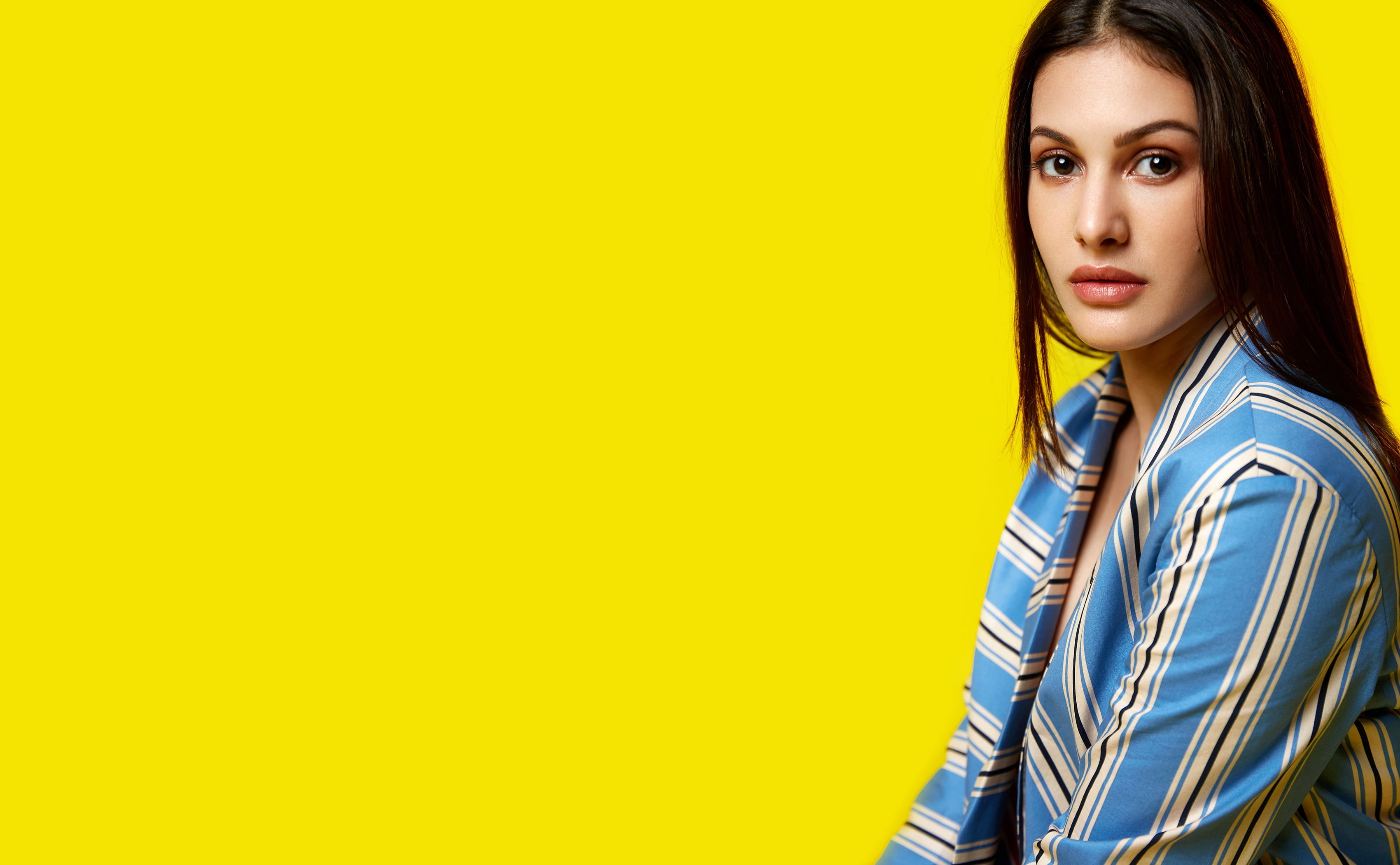 Woman, Bollywood, Girl, Brown Eyes, Indian, 2K, Actress, Actresses, Amyra Dastur, Black Hair, HD Wallpaper