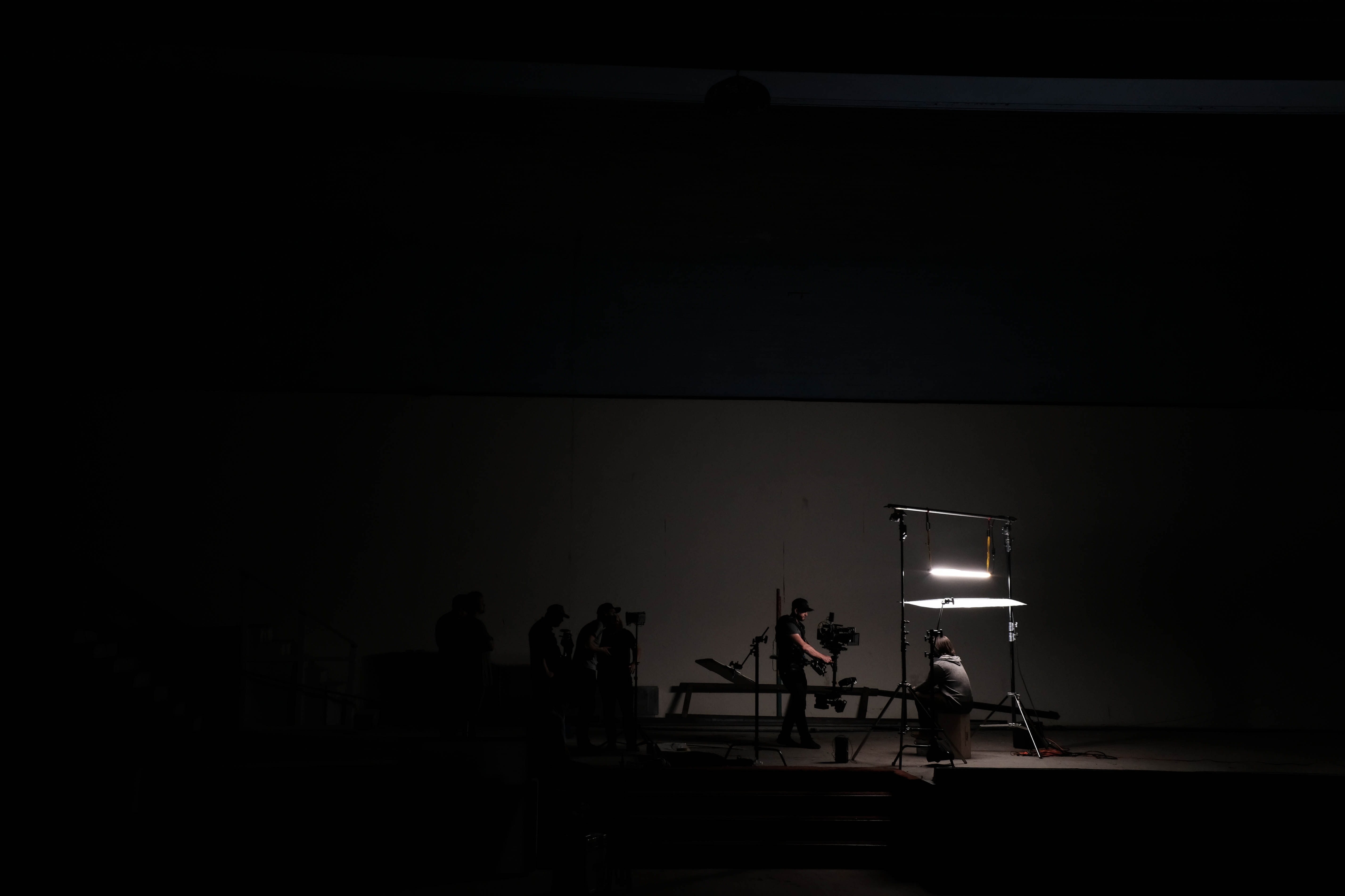 night, people, women, house, lighting equipment, stage - Performance Space, person, dark, group of people, dimmed, standing, black Color, medium group of people, HD Wallpaper