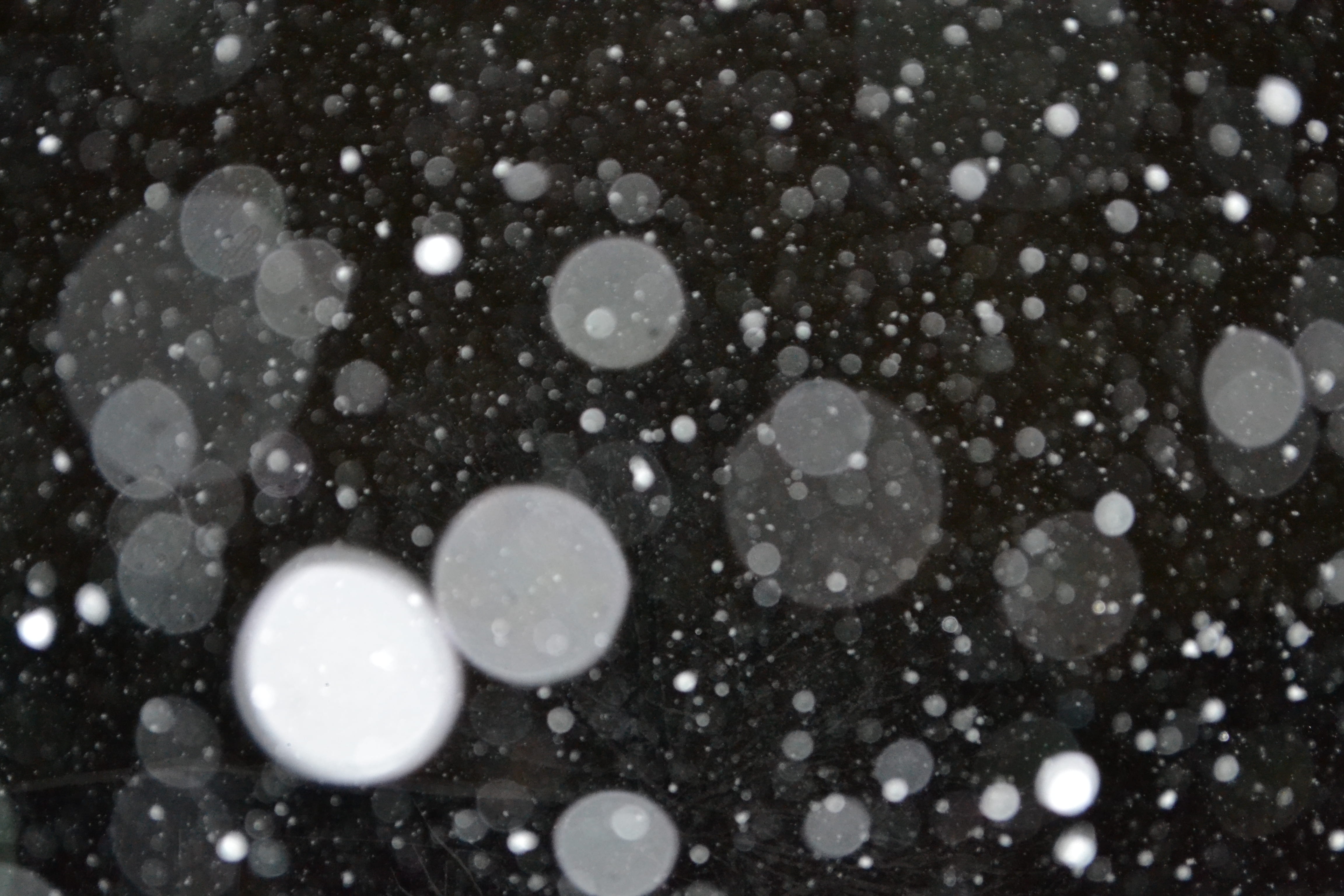 clean, round, astronomy, shining, black and-white, drop, close-up, glisten, blur, outdoors, white color, backgrounds, no people, splash, defocused, pattern, HD Wallpaper
