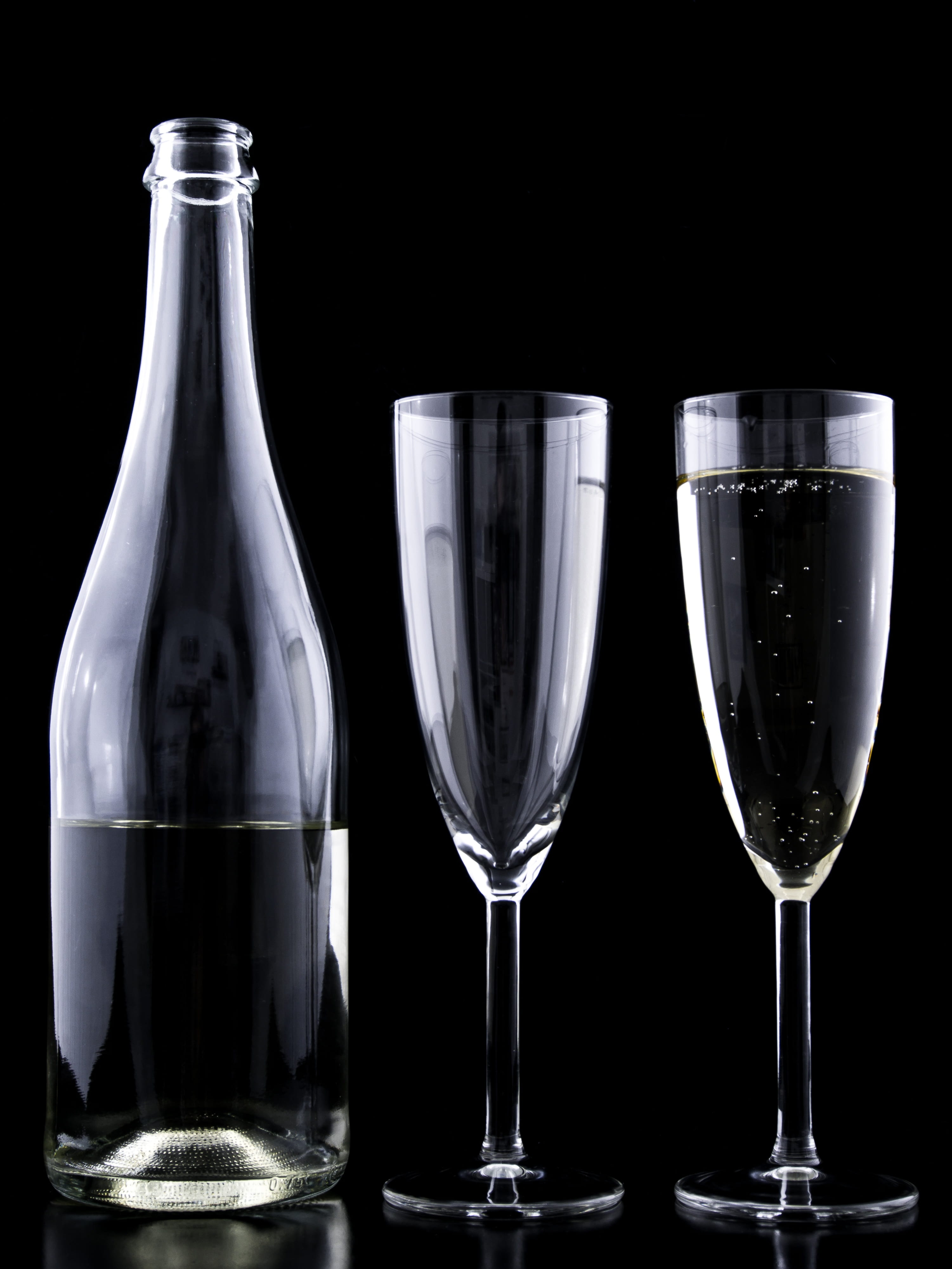 special, beverage, glass, glasses, two, freshness, transparent, indoors, glass - material, champagne, romantic, container, celebration, festive, liquid, Phone HD Wallpaper