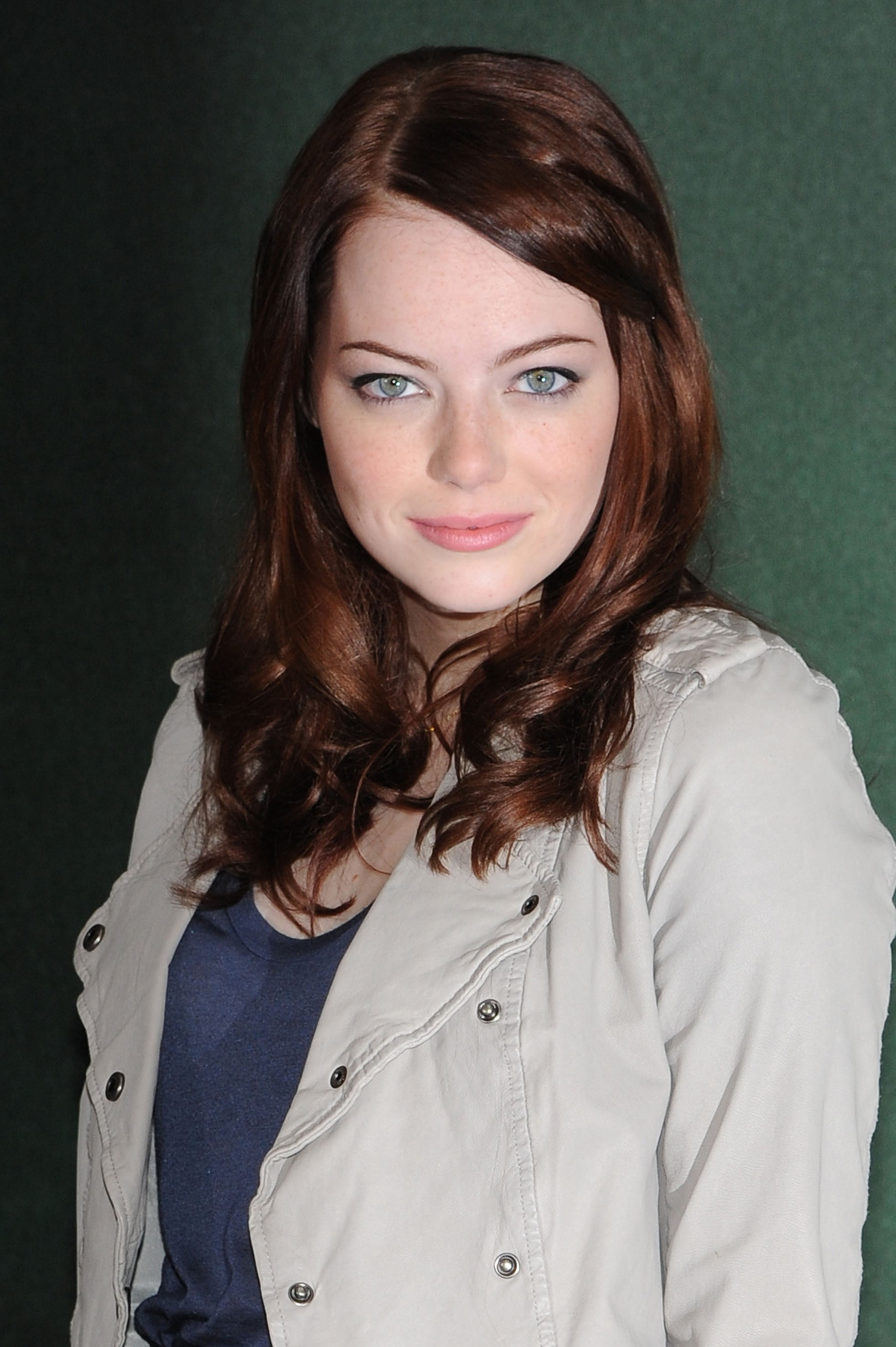 blouse, looking at camera, Emma Stone, redhead, celebrity, 2K, brown hair, hair, women, indoors, hairstyle, young adult, beautiful woman, portrait, young women, Phone HD Wallpaper
