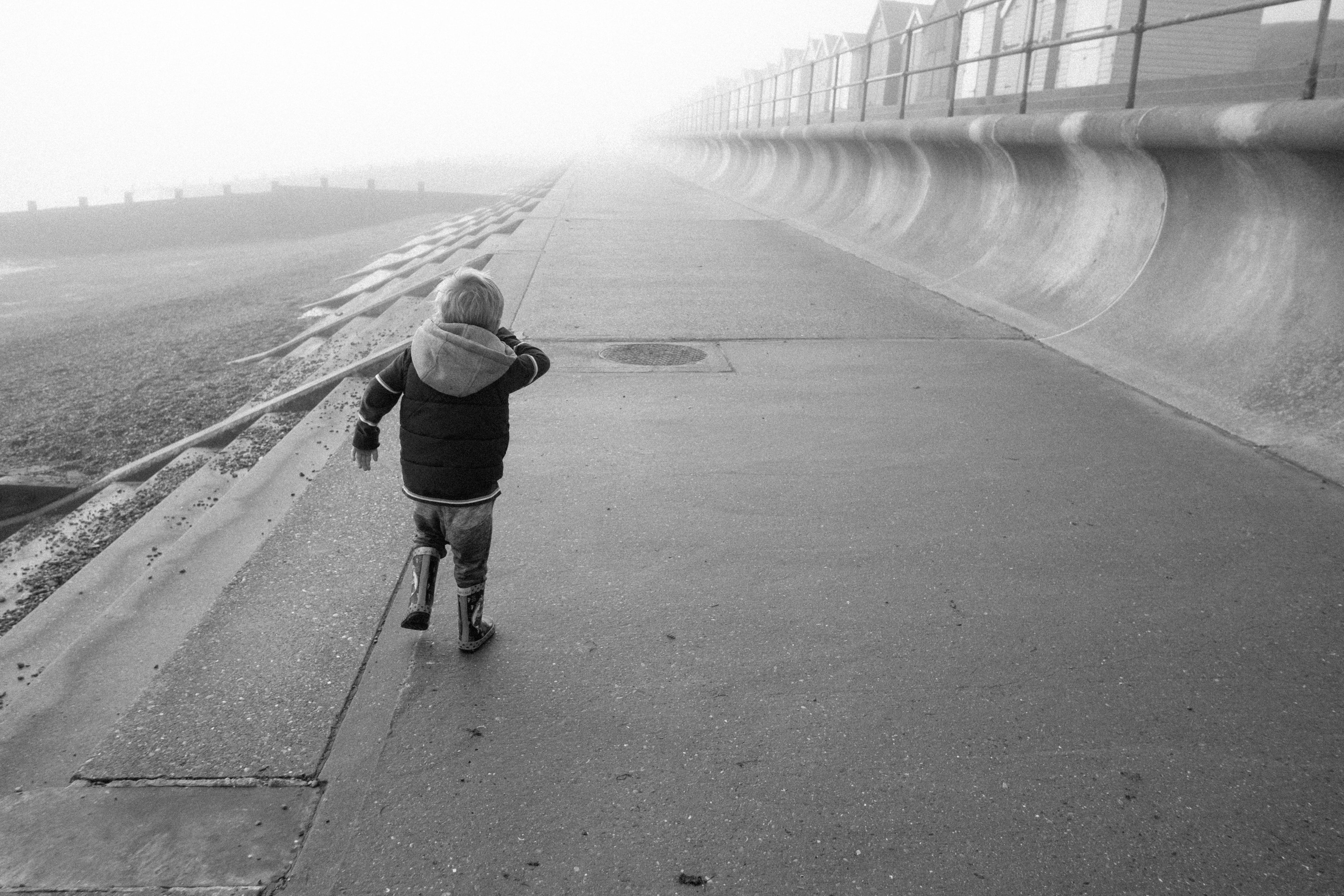 day, one person, suffok, transportation, diminishing perspective, mist, 4K, men, direction, nature, real people, built structure, road, bandw, united kingdom, HD Wallpaper