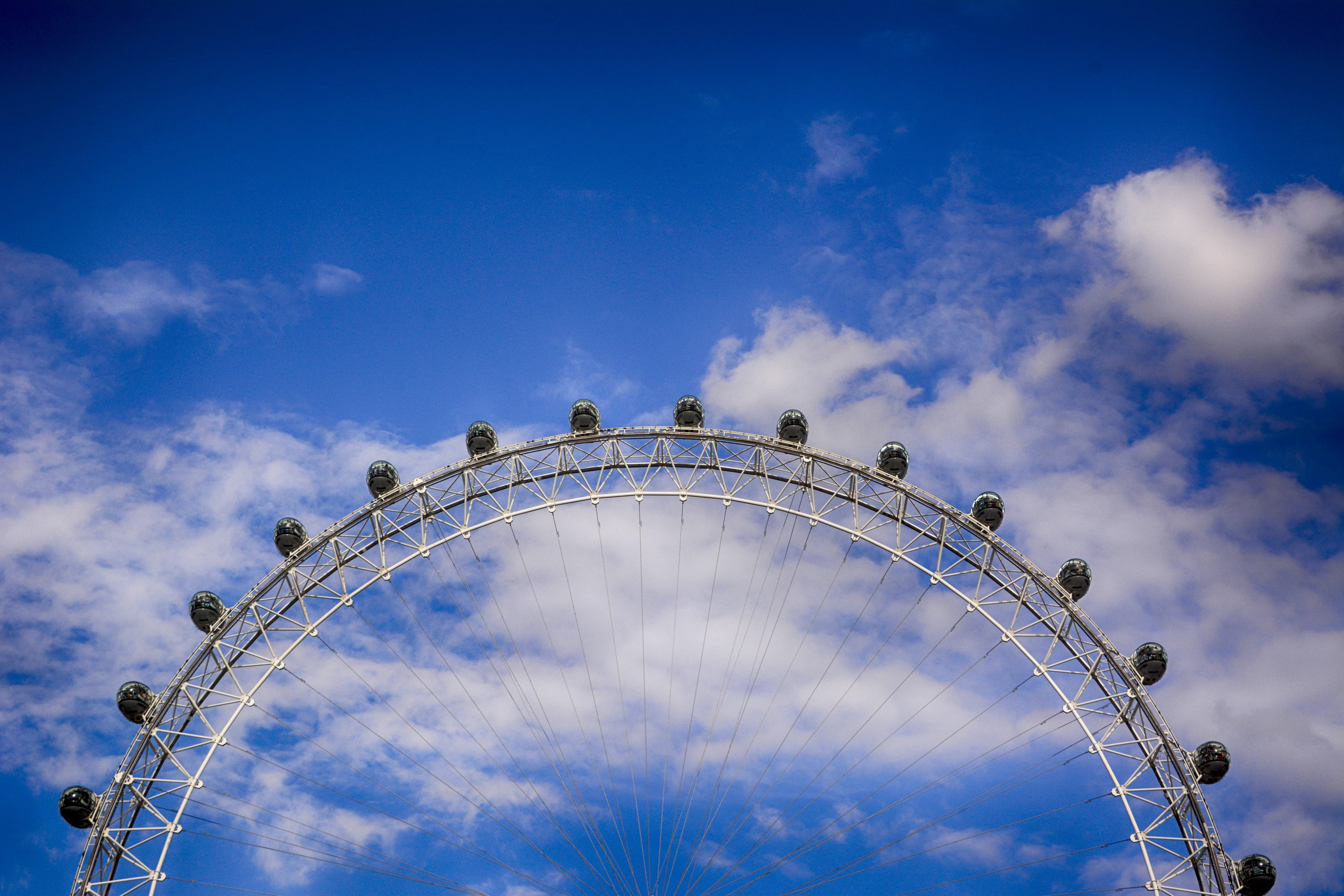 united kingdom, nature, carnival, entertainment, leisure, light, sky, round, city, blue, london eye, ferris wheel, no people, built structure, low angle shot, HD Wallpaper