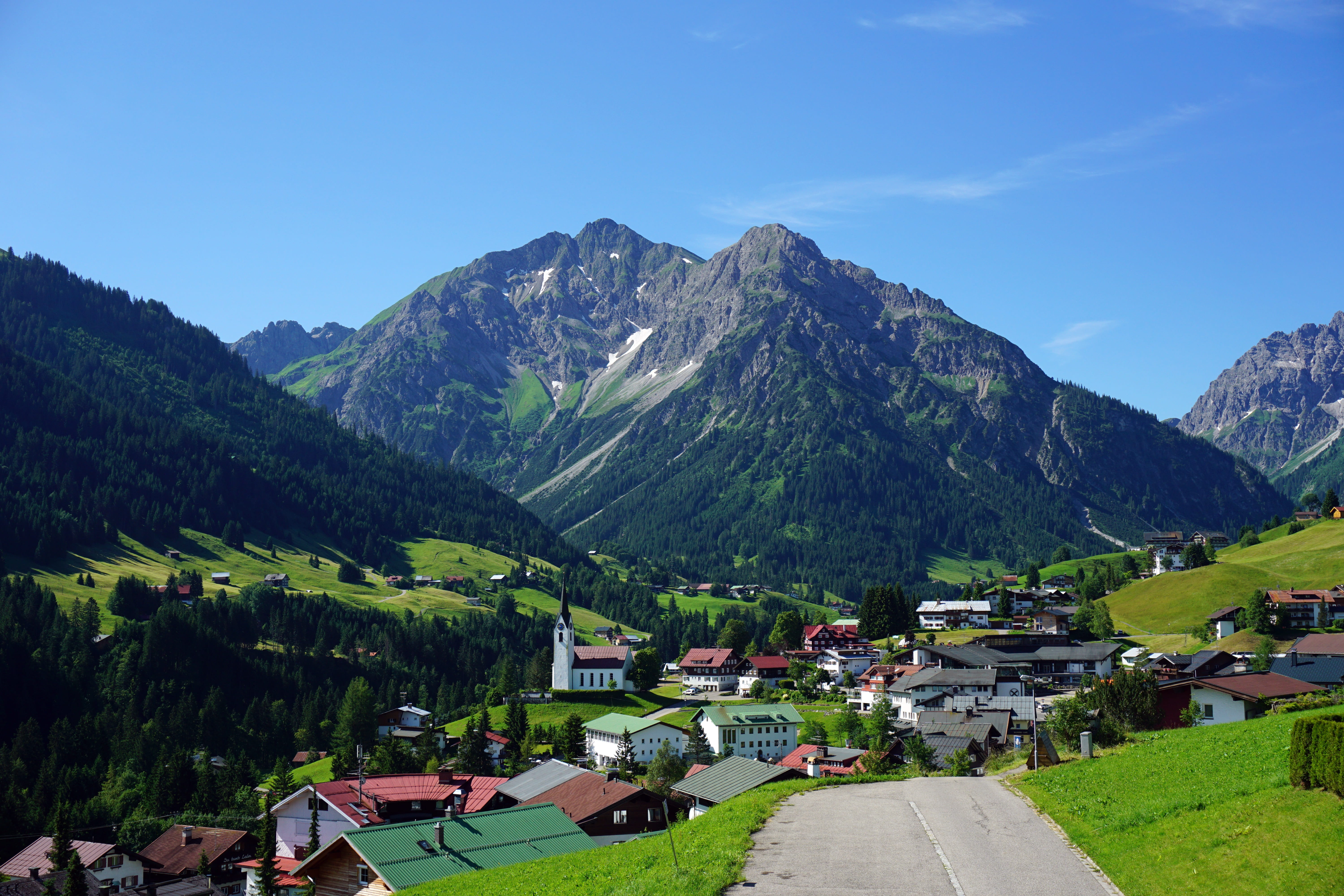 built structure, homes, environment, mountain peak, panorama, austria, transportation, tree, mountains, mountain, village, allgäu, architecture, plant, HD Wallpaper