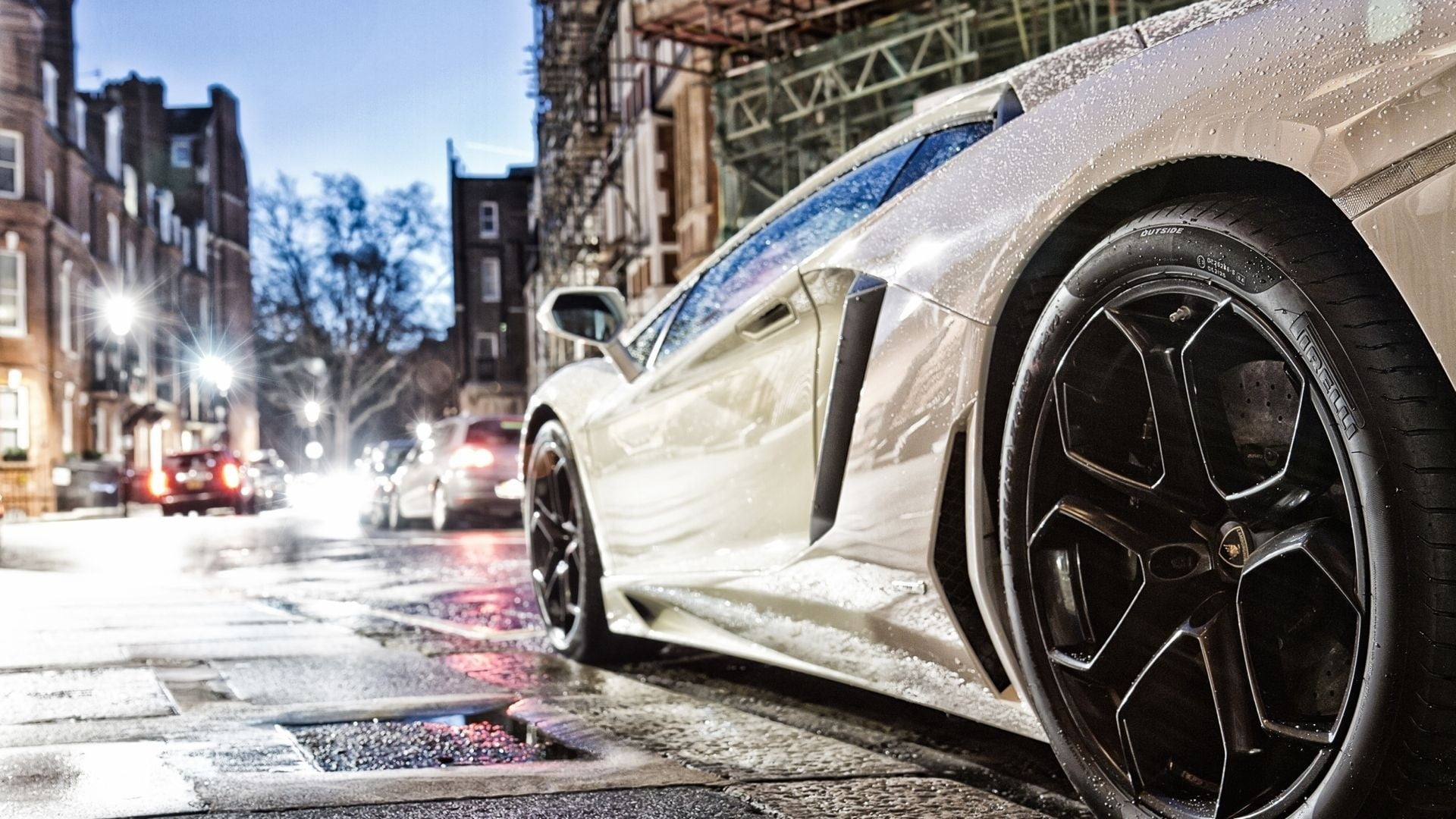 road, cityscape, drops, travel, Lamborghini aventador, mode of Transport, new York City, stationary, Lamborghini, winter, building exterior, urban Scene, HD Wallpaper