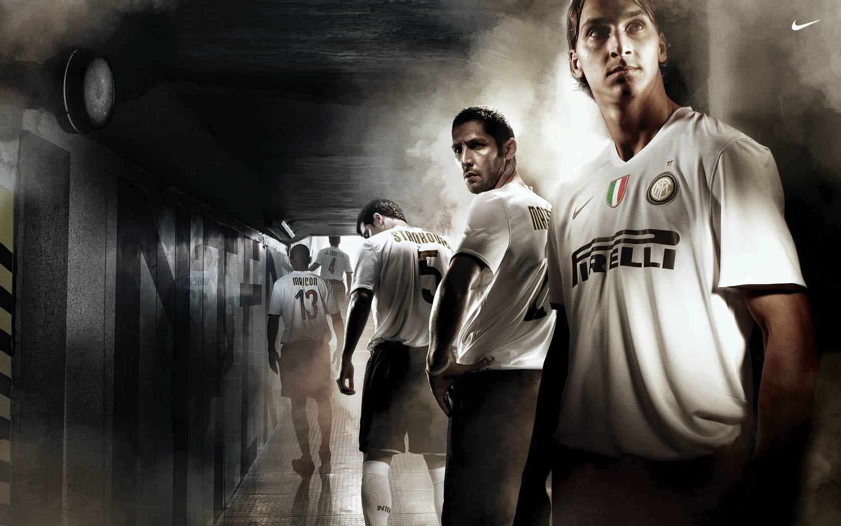 text, pirelly, architecture, portrait, males, clothing, soccer, lifestyles, athletes, Inter, men, two people, 720P, leisure activity, real people, young men, HD Wallpaper