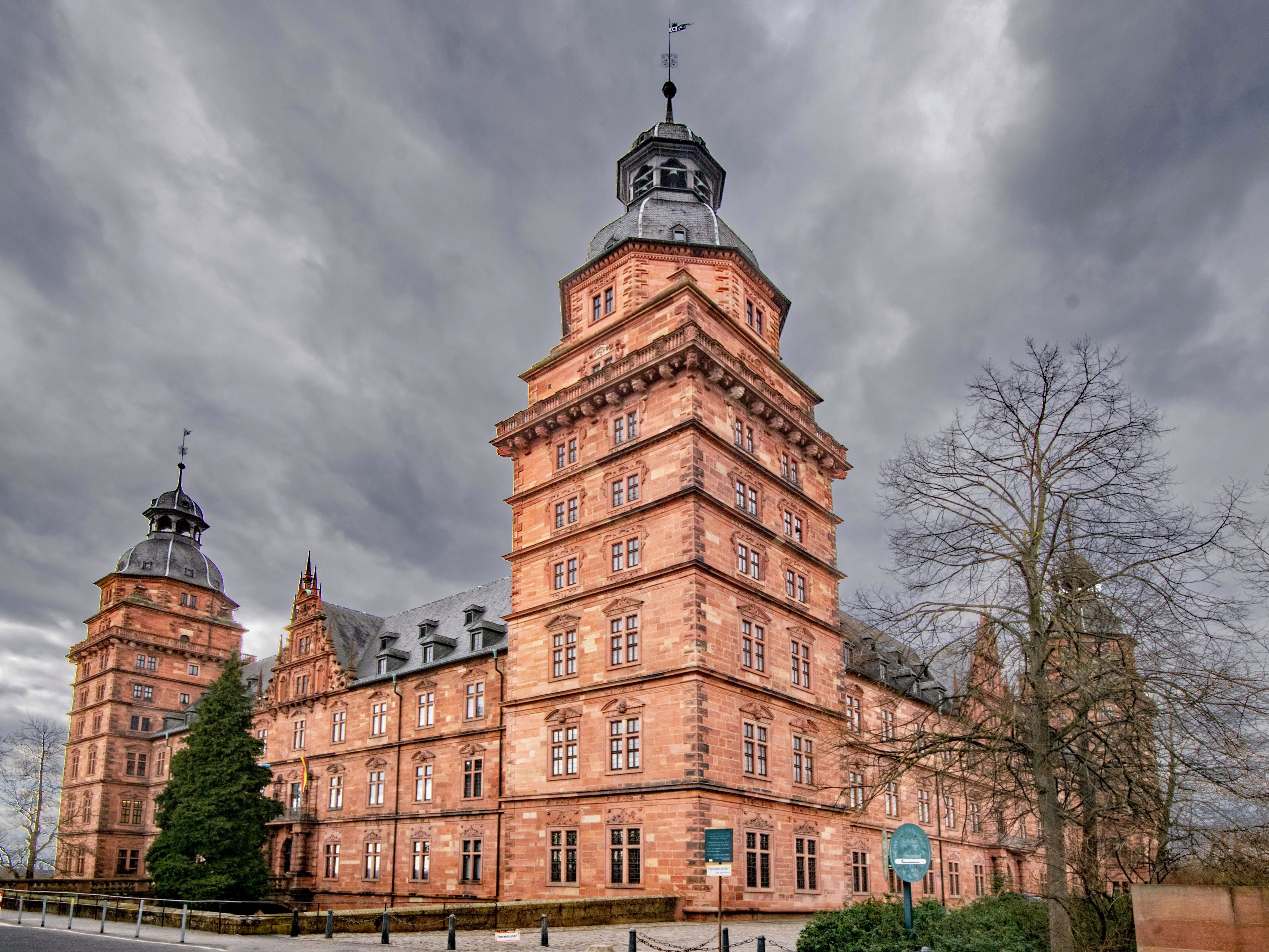 day, Lower Franconia, Castle, places of interest, outdoors, tall - high, low angle view, Aschaffenburg, tree, clock, nature, building, city, religion, architecture, HD Wallpaper