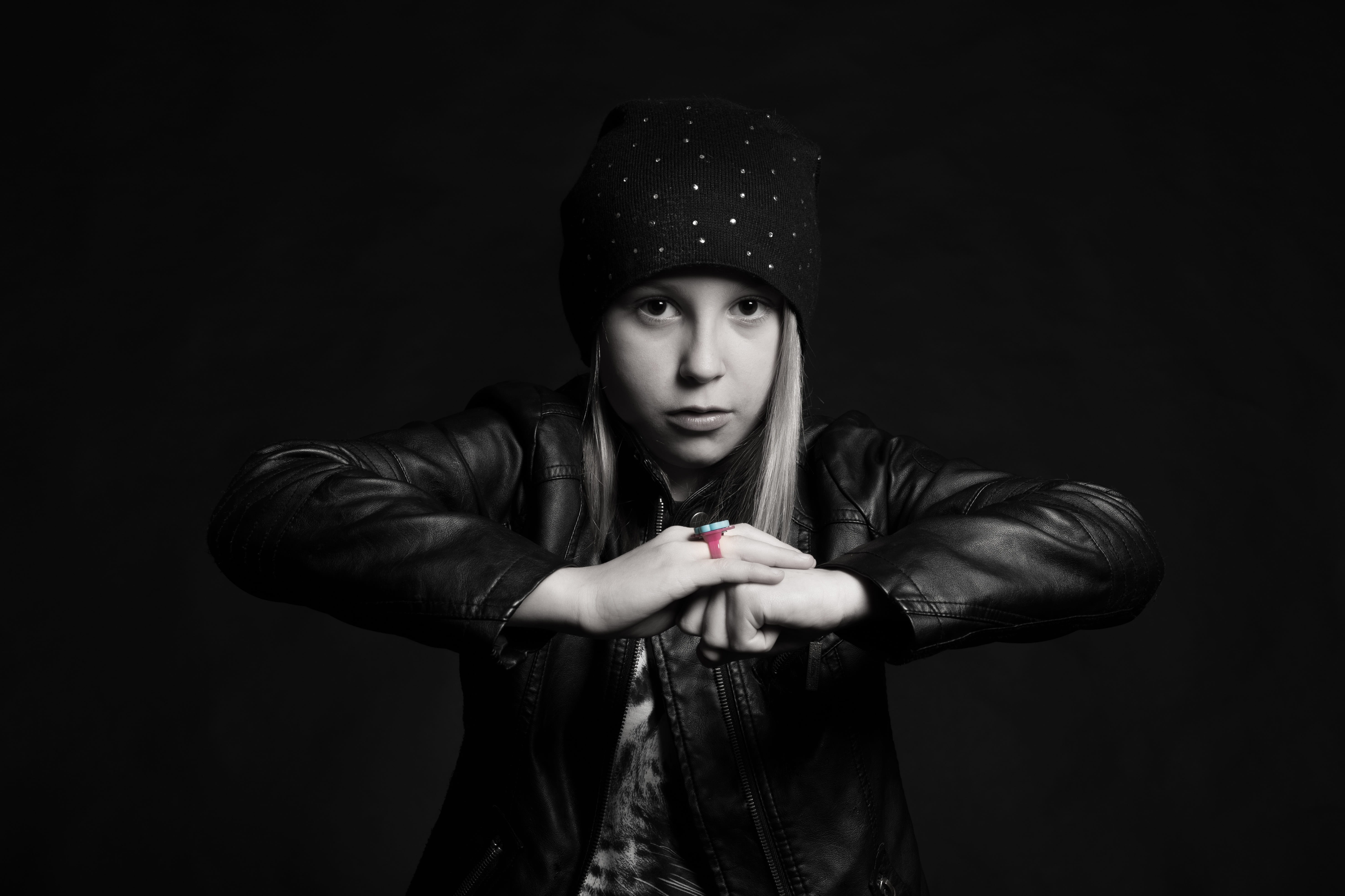 a, child, darkness, contemplation, human, black color, waist up, beautiful woman, black, jacket, young adult, model, young, posing, ernst, teen, portrait, HD Wallpaper